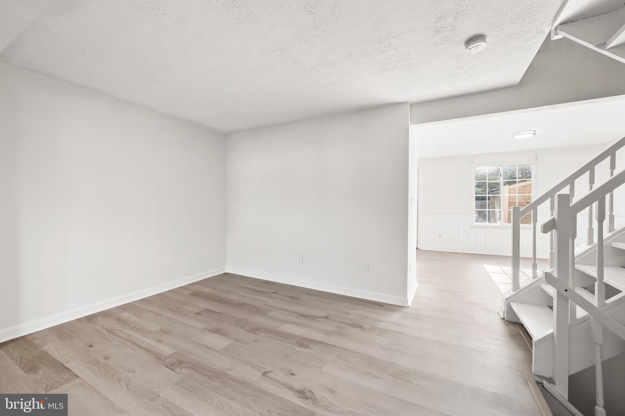 CHESTERFIELD - Residential