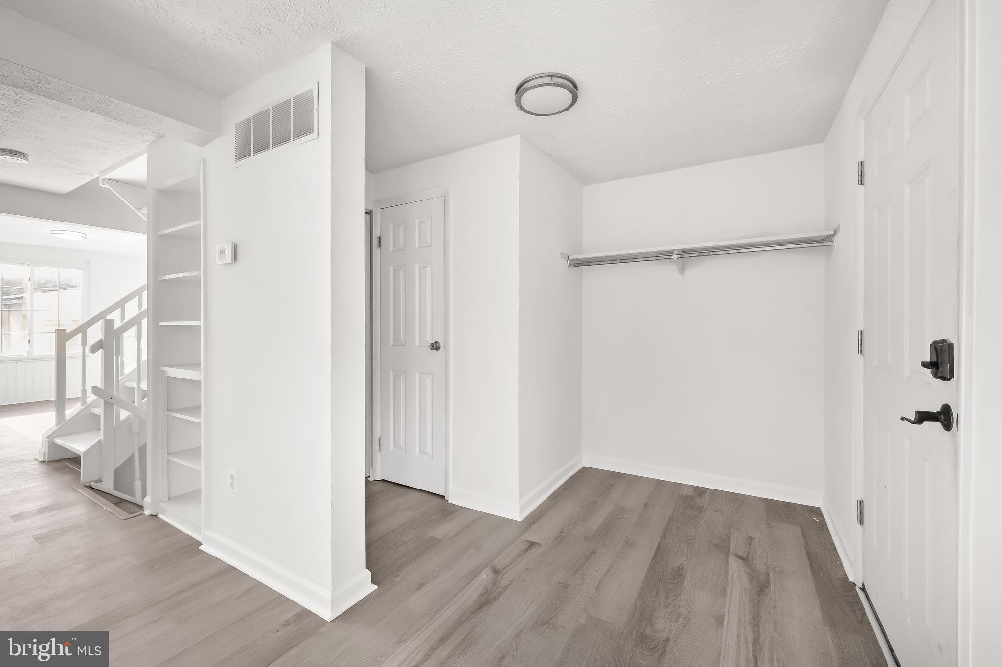 CHESTERFIELD - Residential