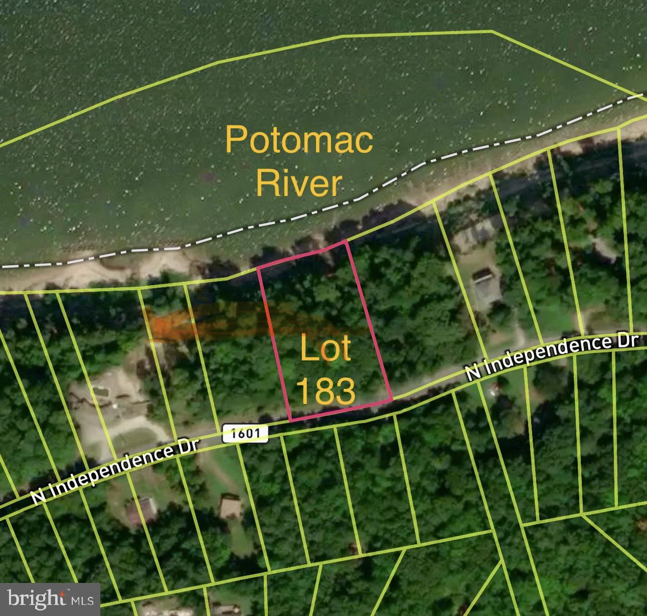 STRATFORD HARBOUR - Land