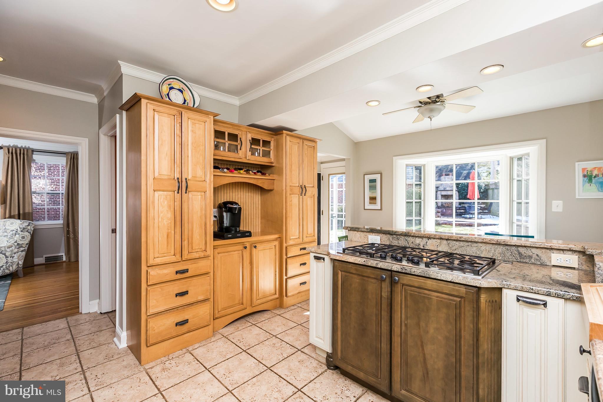 SOUTHLAND HILLS - Residential