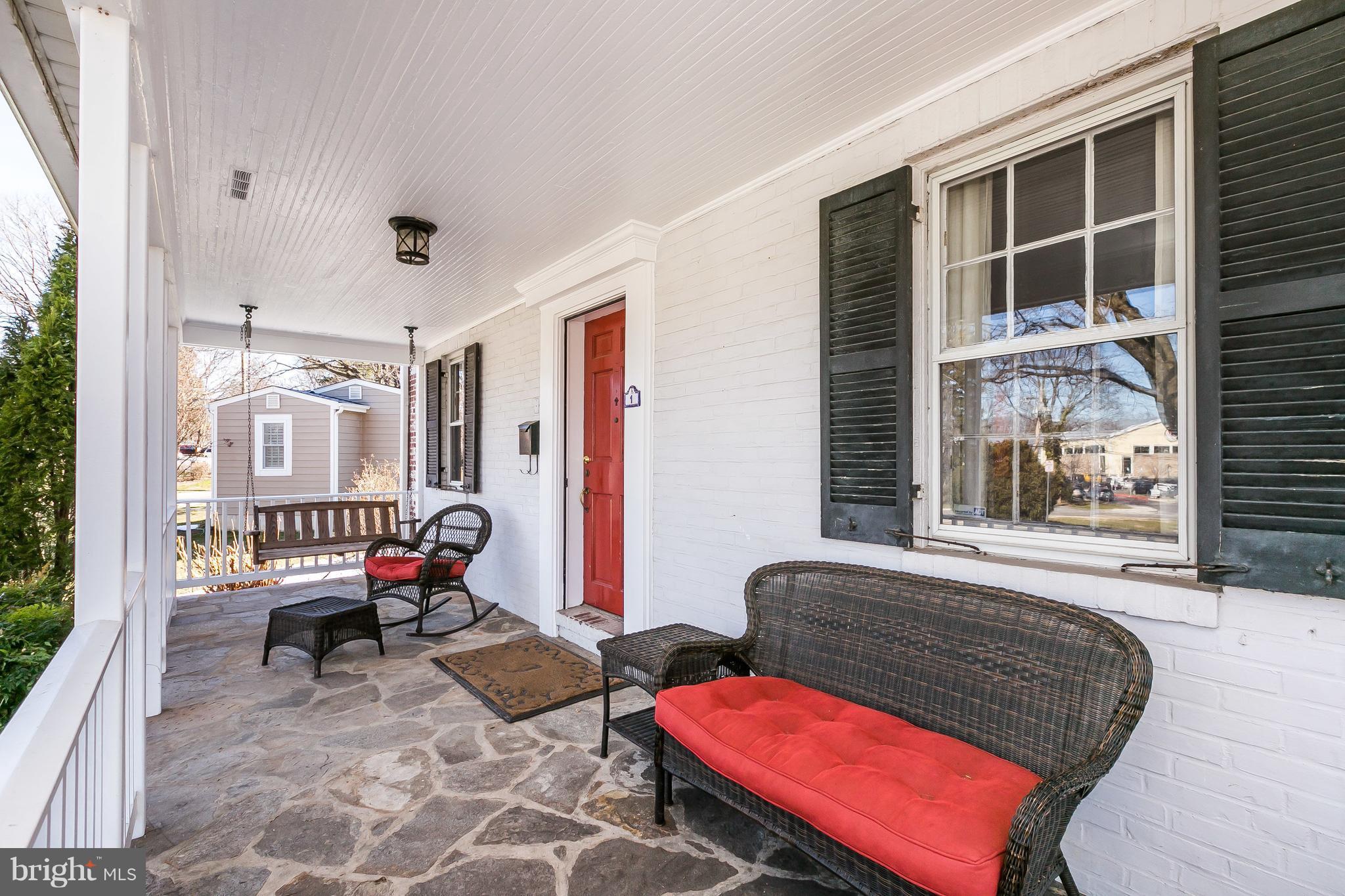 SOUTHLAND HILLS - Residential