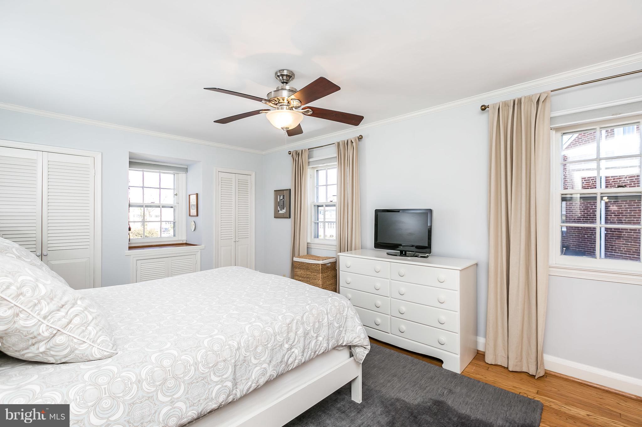 SOUTHLAND HILLS - Residential