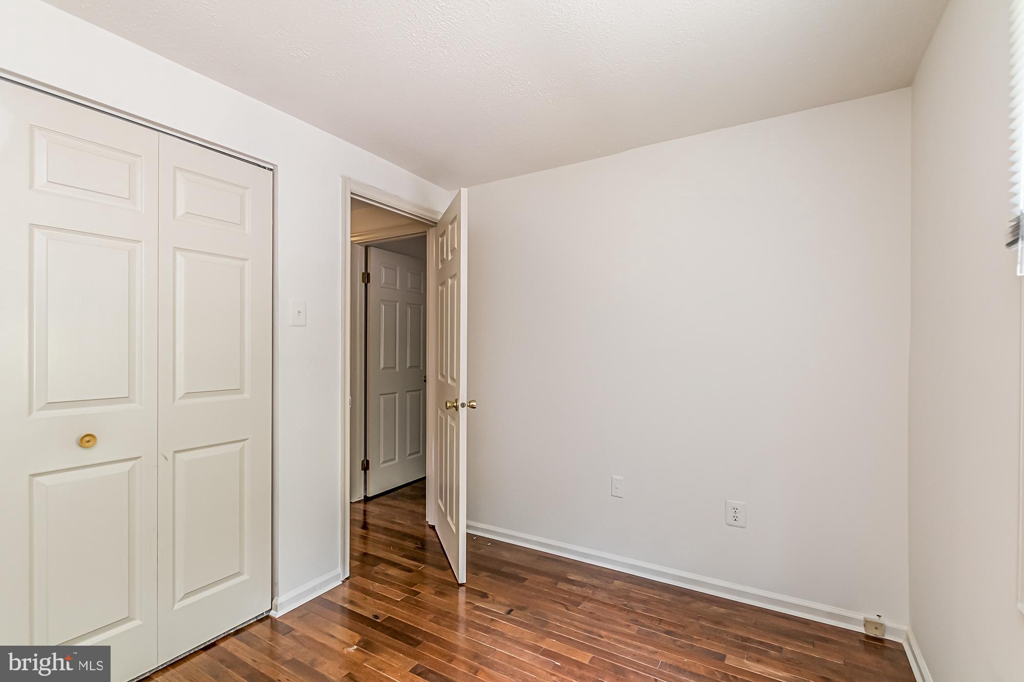 CROSBY HILL - Residential