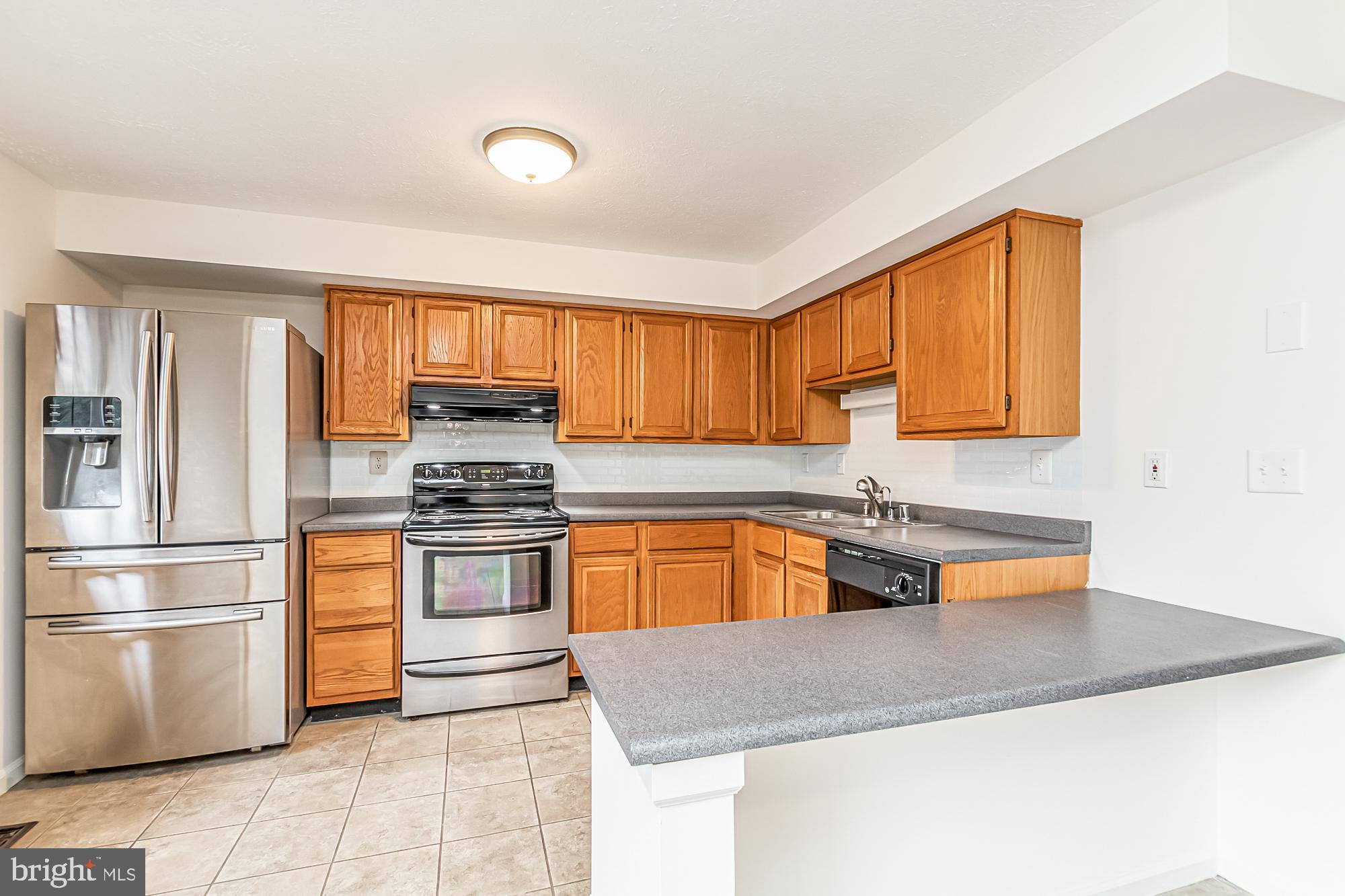 CROSBY HILL - Residential