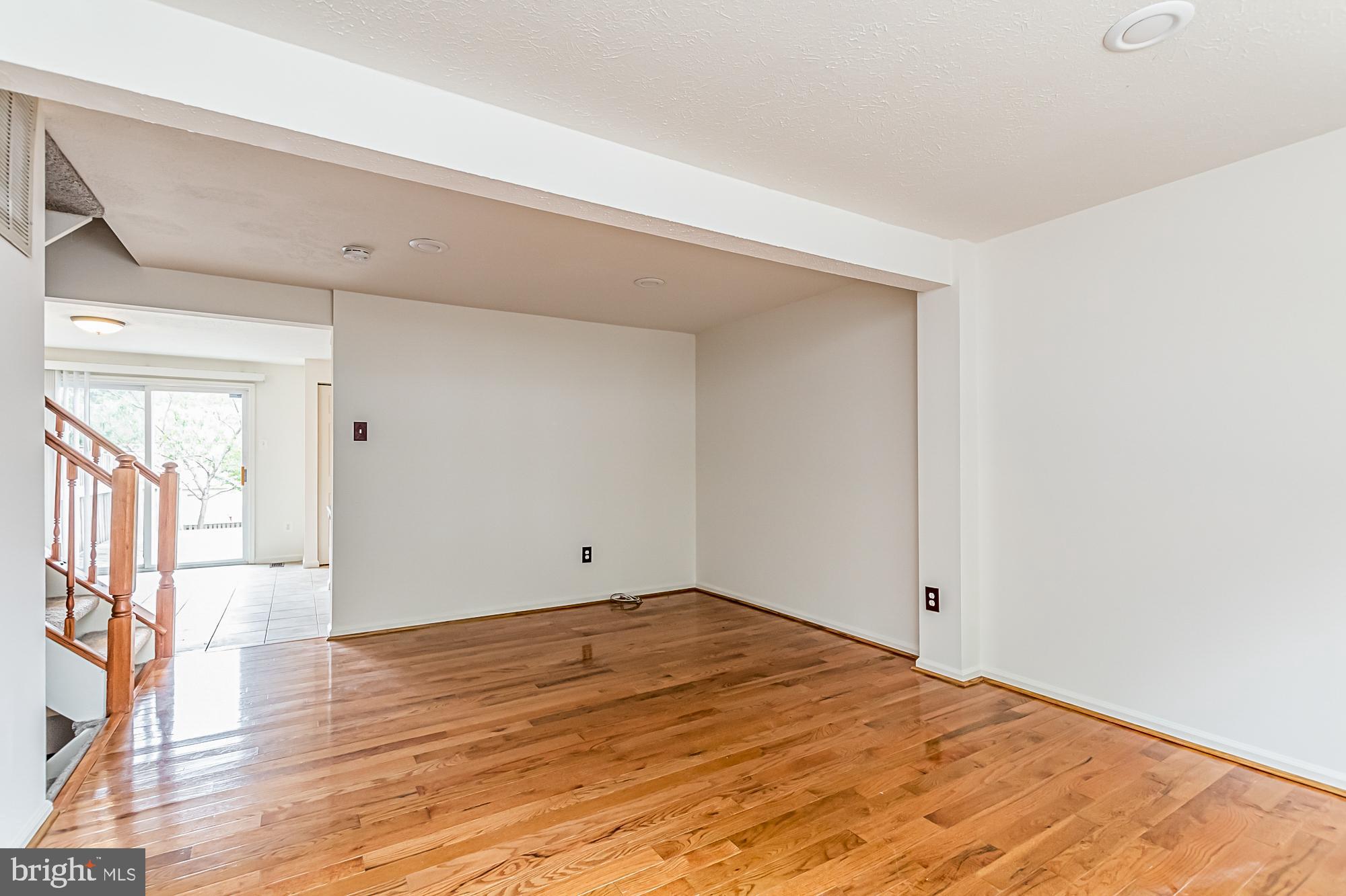 CROSBY HILL - Residential