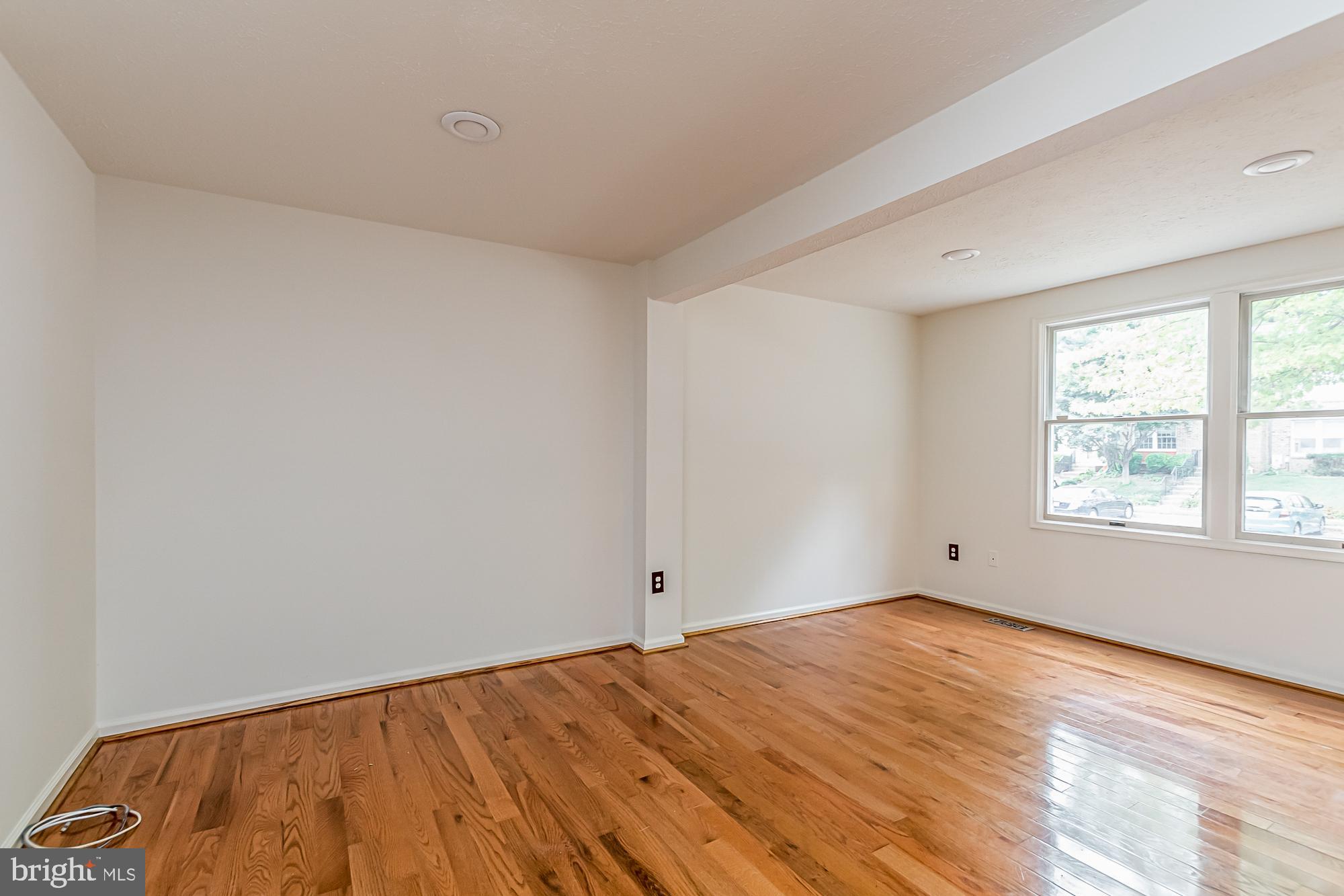 CROSBY HILL - Residential