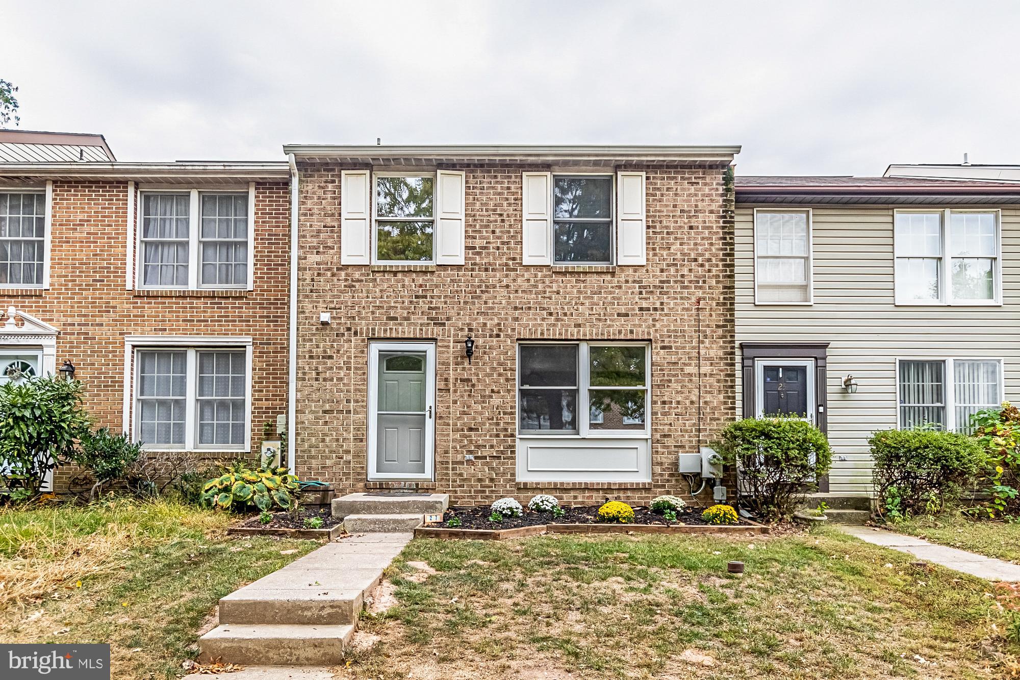 CROSBY HILL - Residential