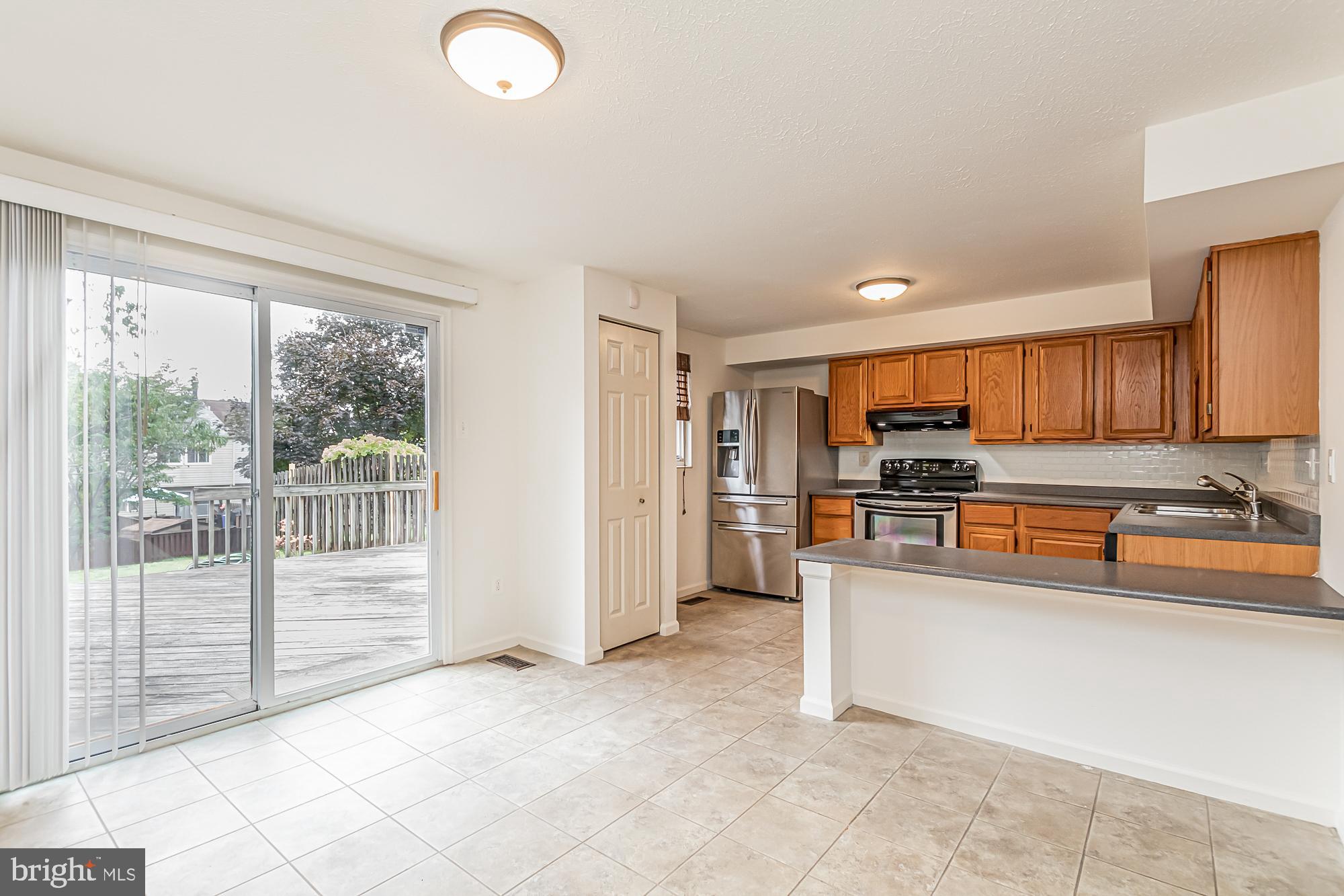 CROSBY HILL - Residential