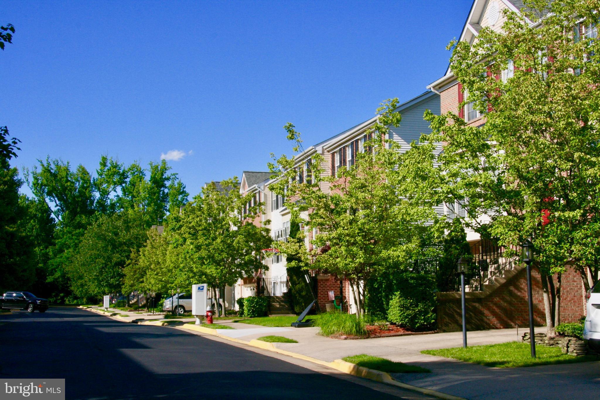 KINGSTOWNE - Residential Lease