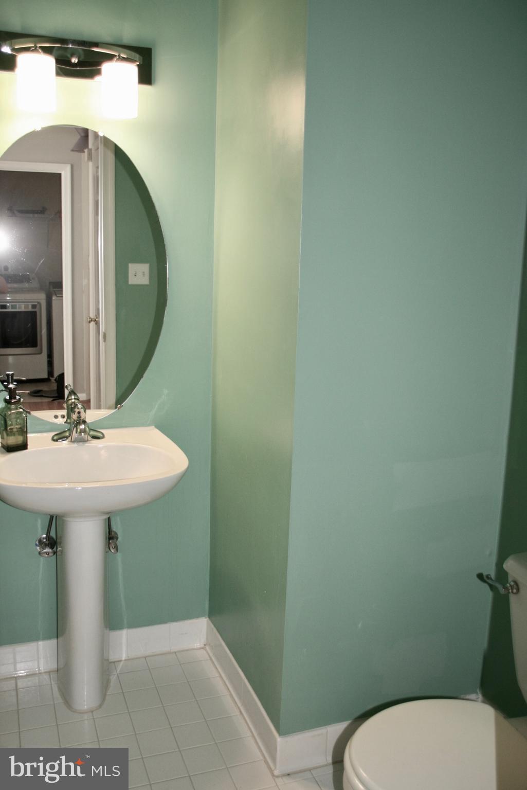 KINGSTOWNE - Residential Lease