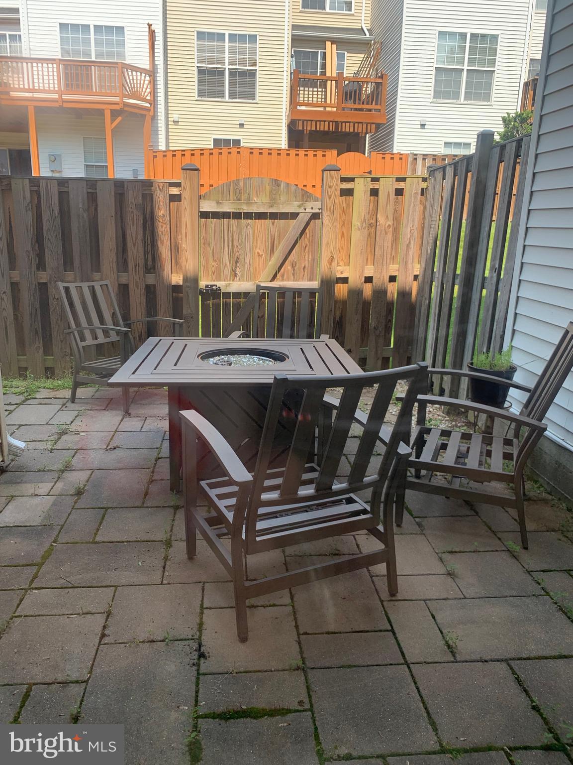 KINGSTOWNE - Residential Lease