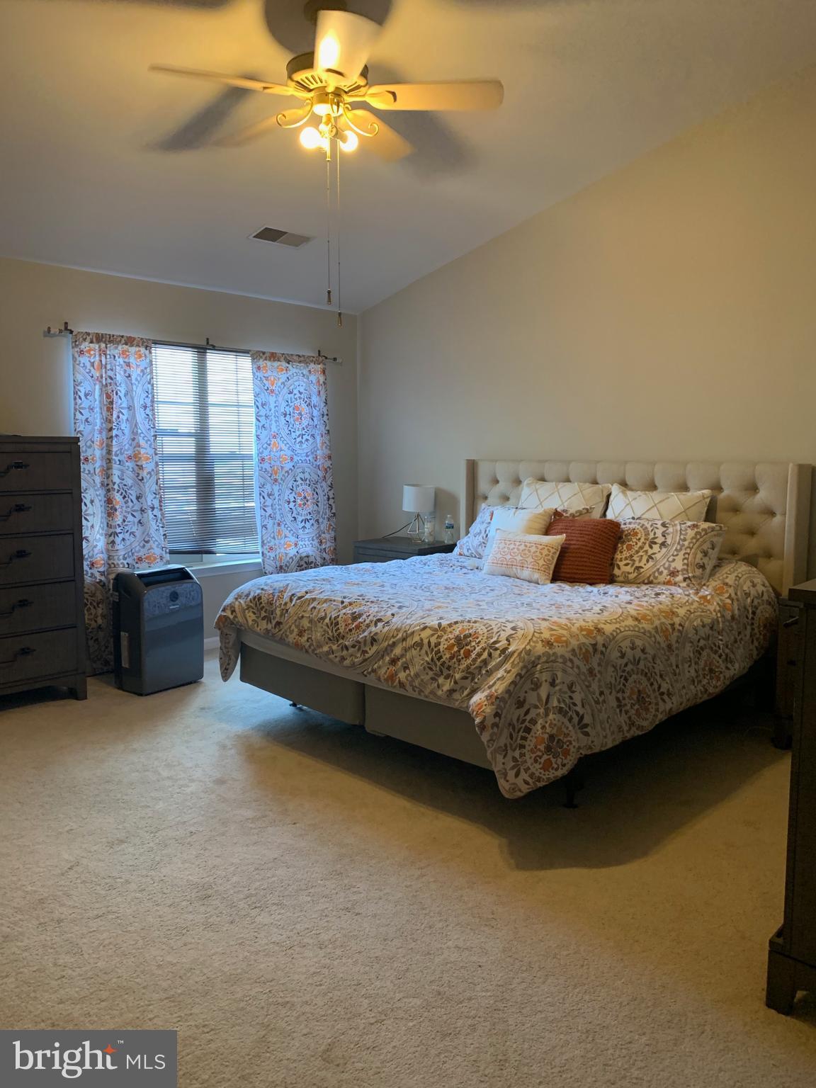 KINGSTOWNE - Residential Lease