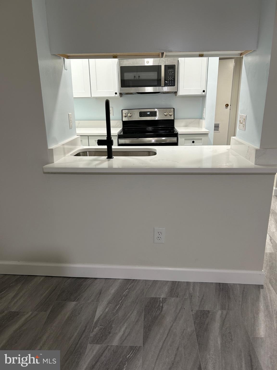 TIVOLI - Residential Lease