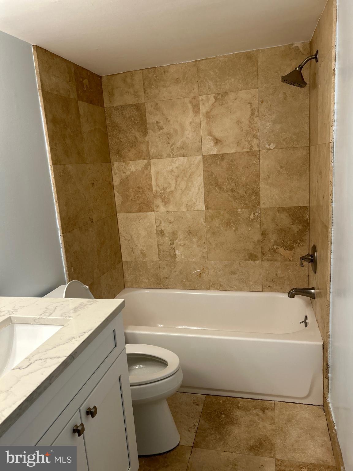 TIVOLI - Residential Lease