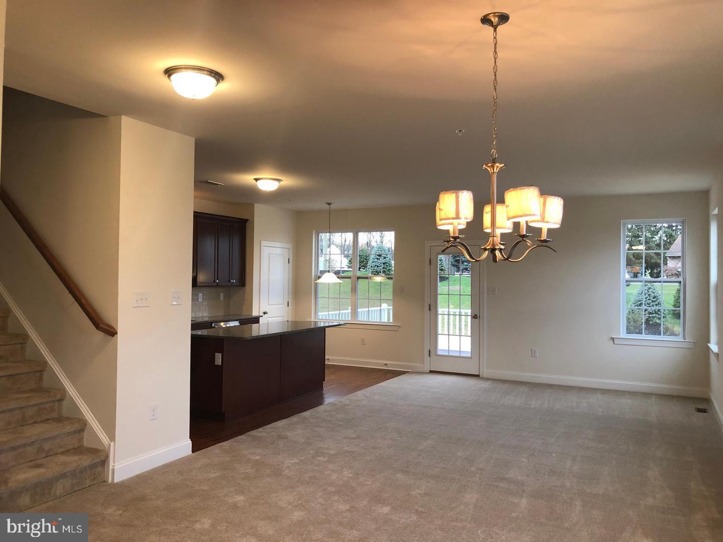 COURTS AT BRYNWOOD - Residential Lease