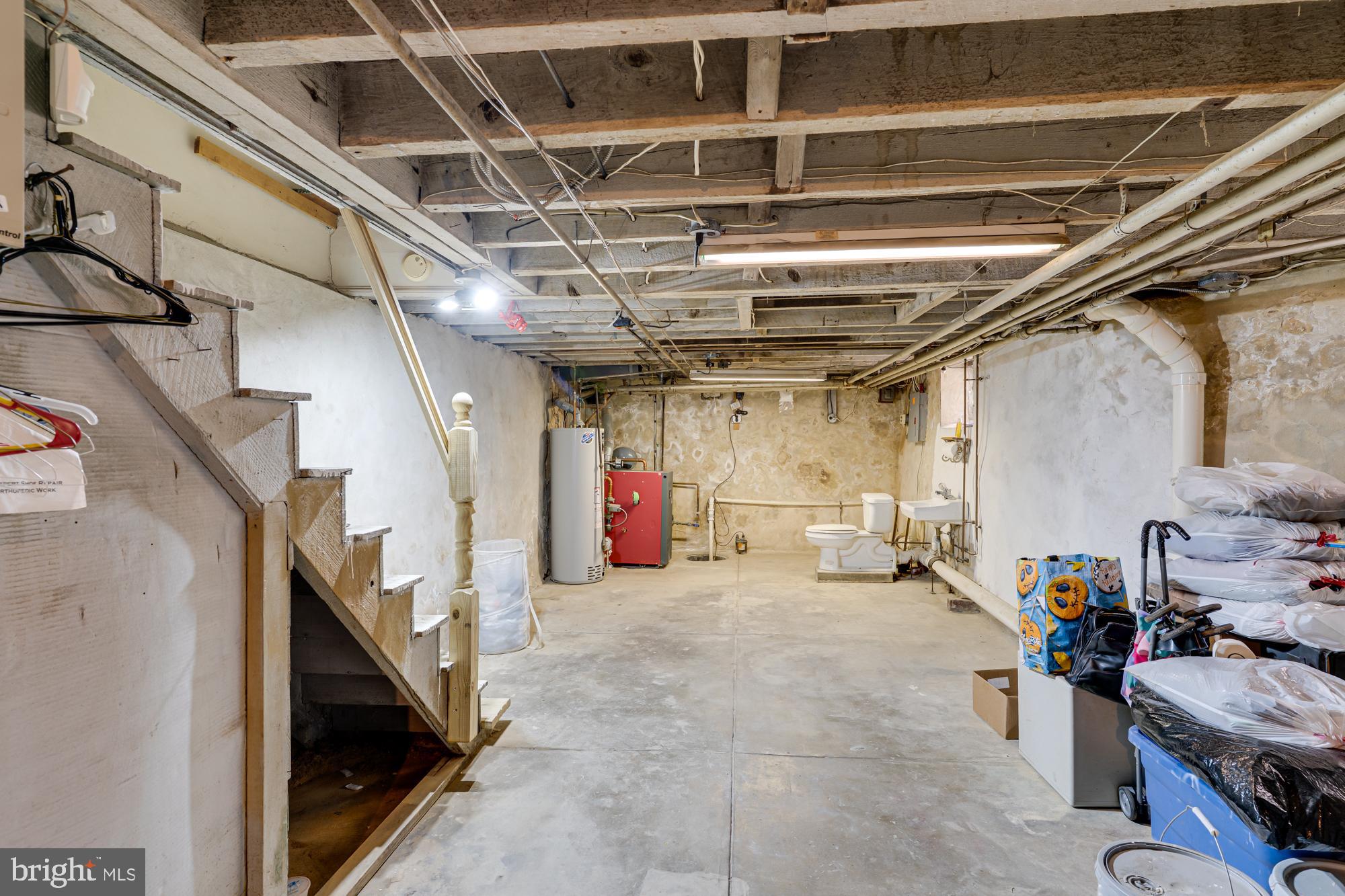 CHELTENHAM VIL - Residential