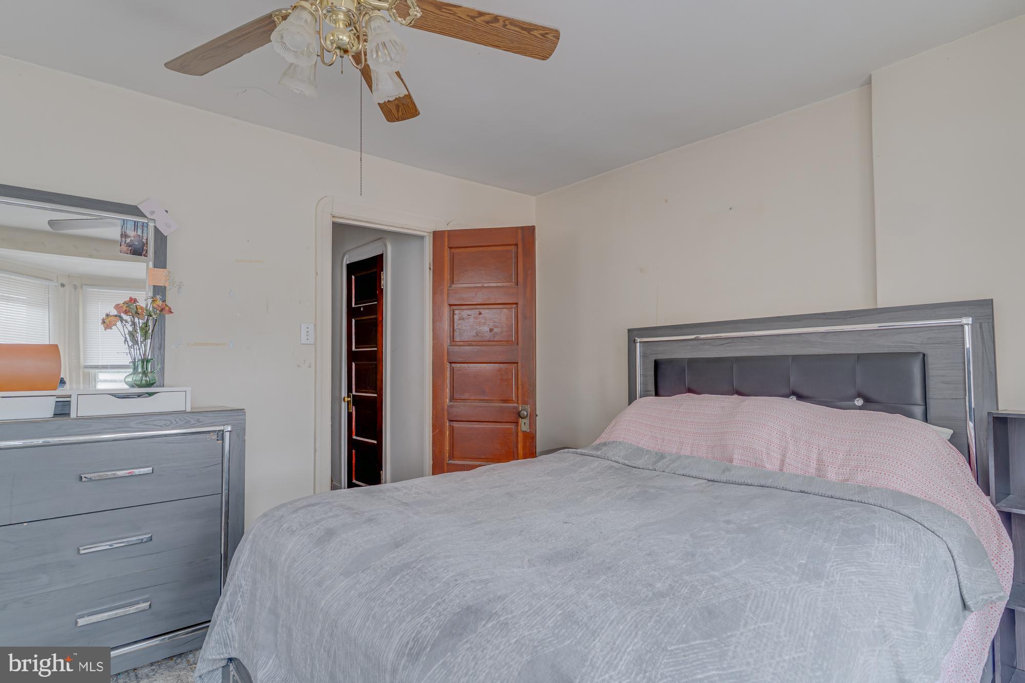 CHELTENHAM VIL - Residential