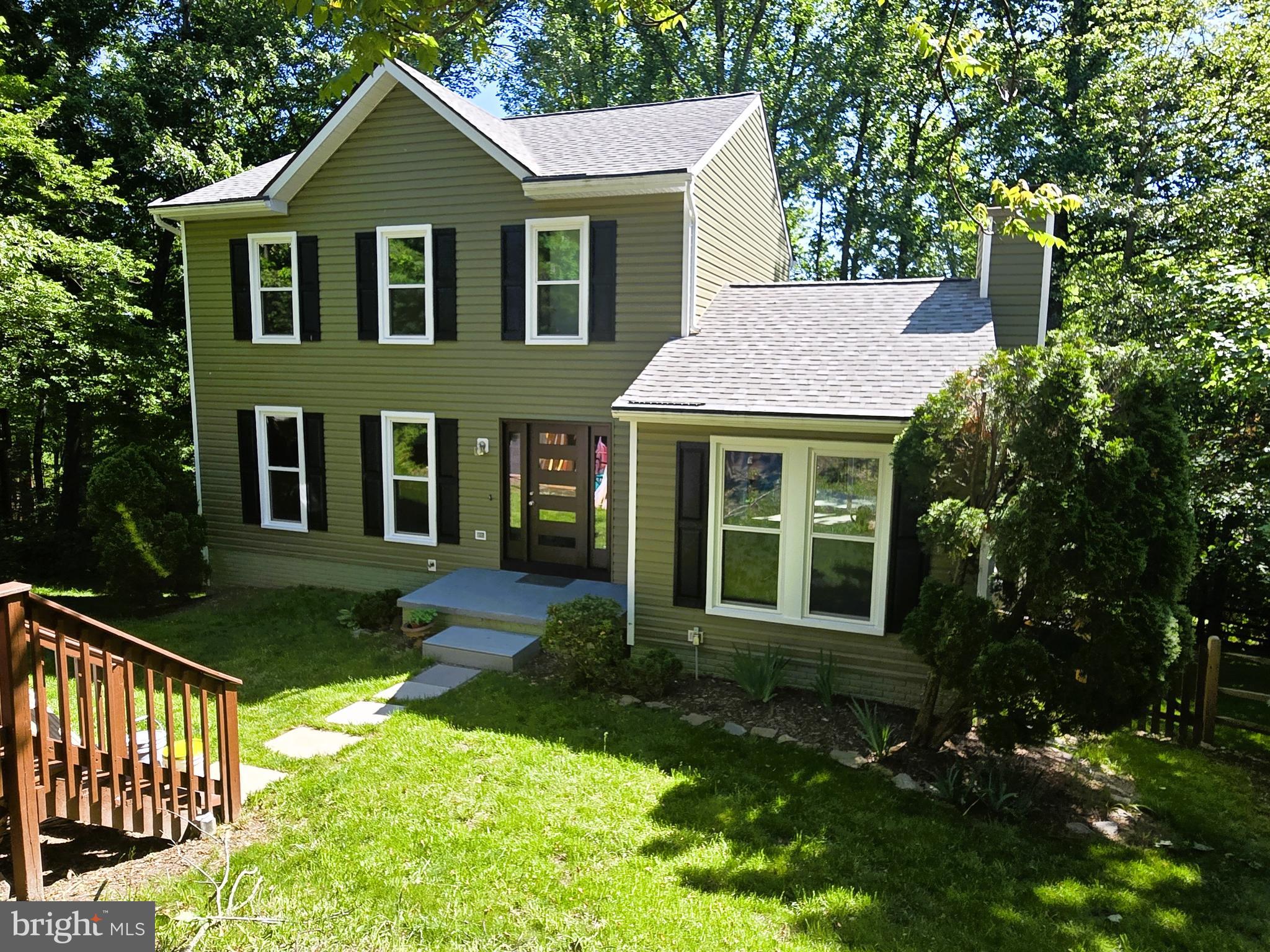 10920 OAKCREST CIRCLE