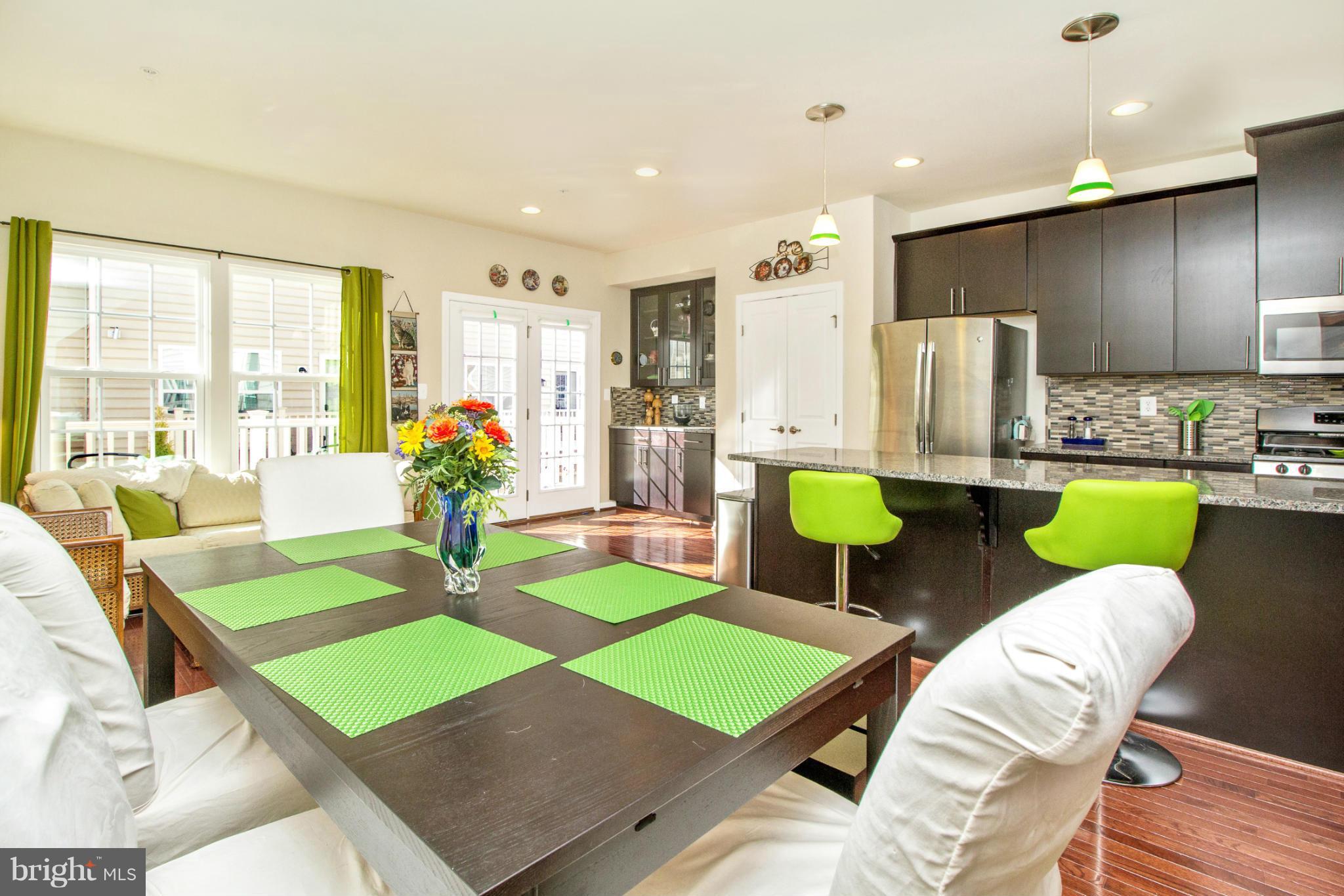 GREENBELT STATION - Residential