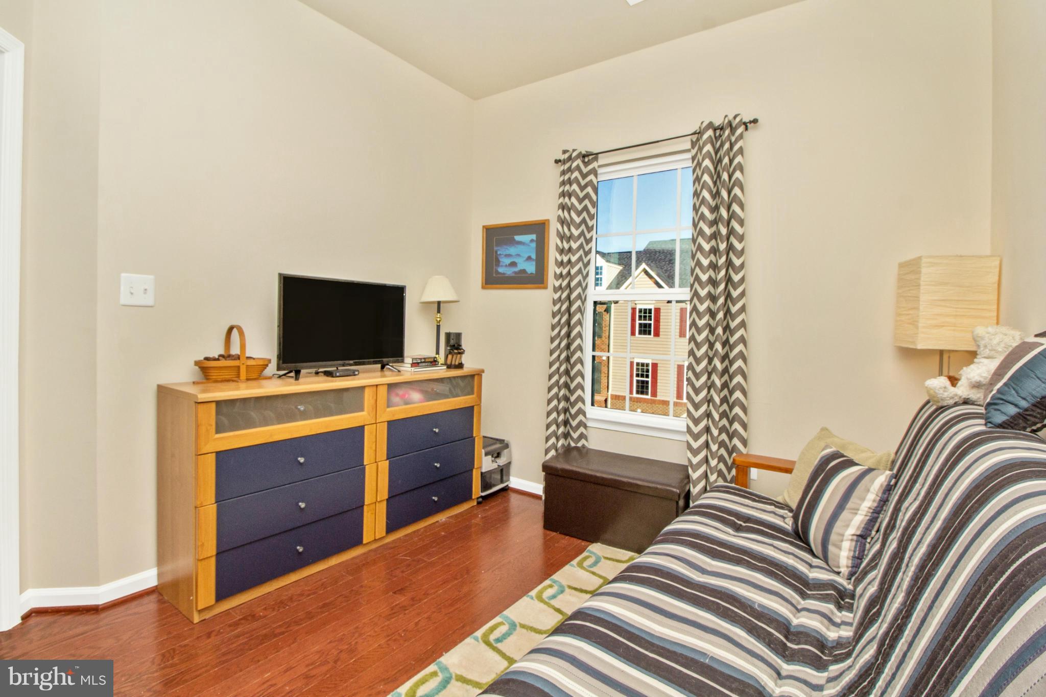 GREENBELT STATION - Residential