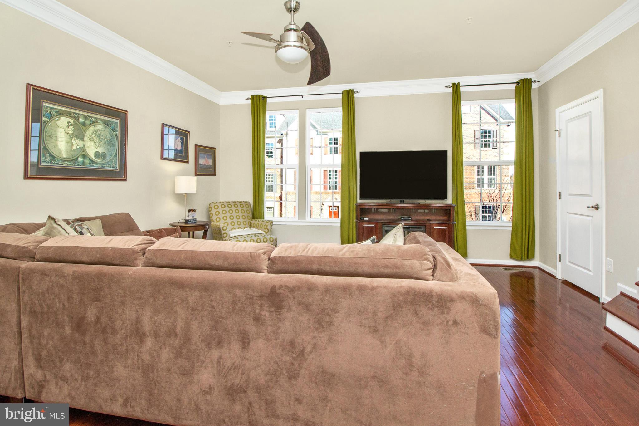 GREENBELT STATION - Residential