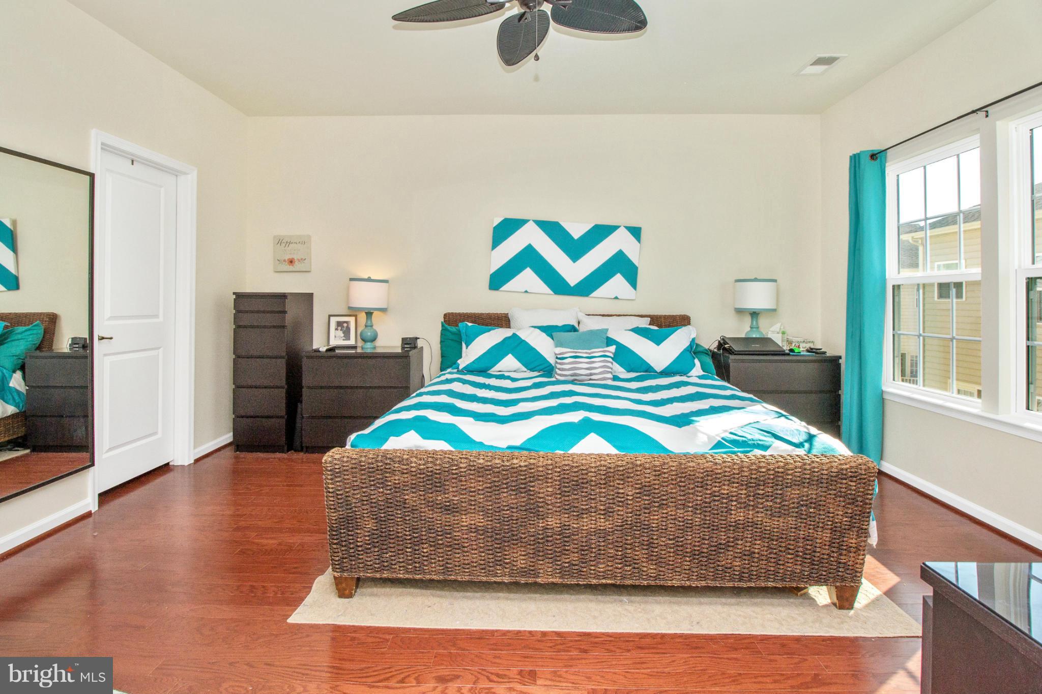 GREENBELT STATION - Residential