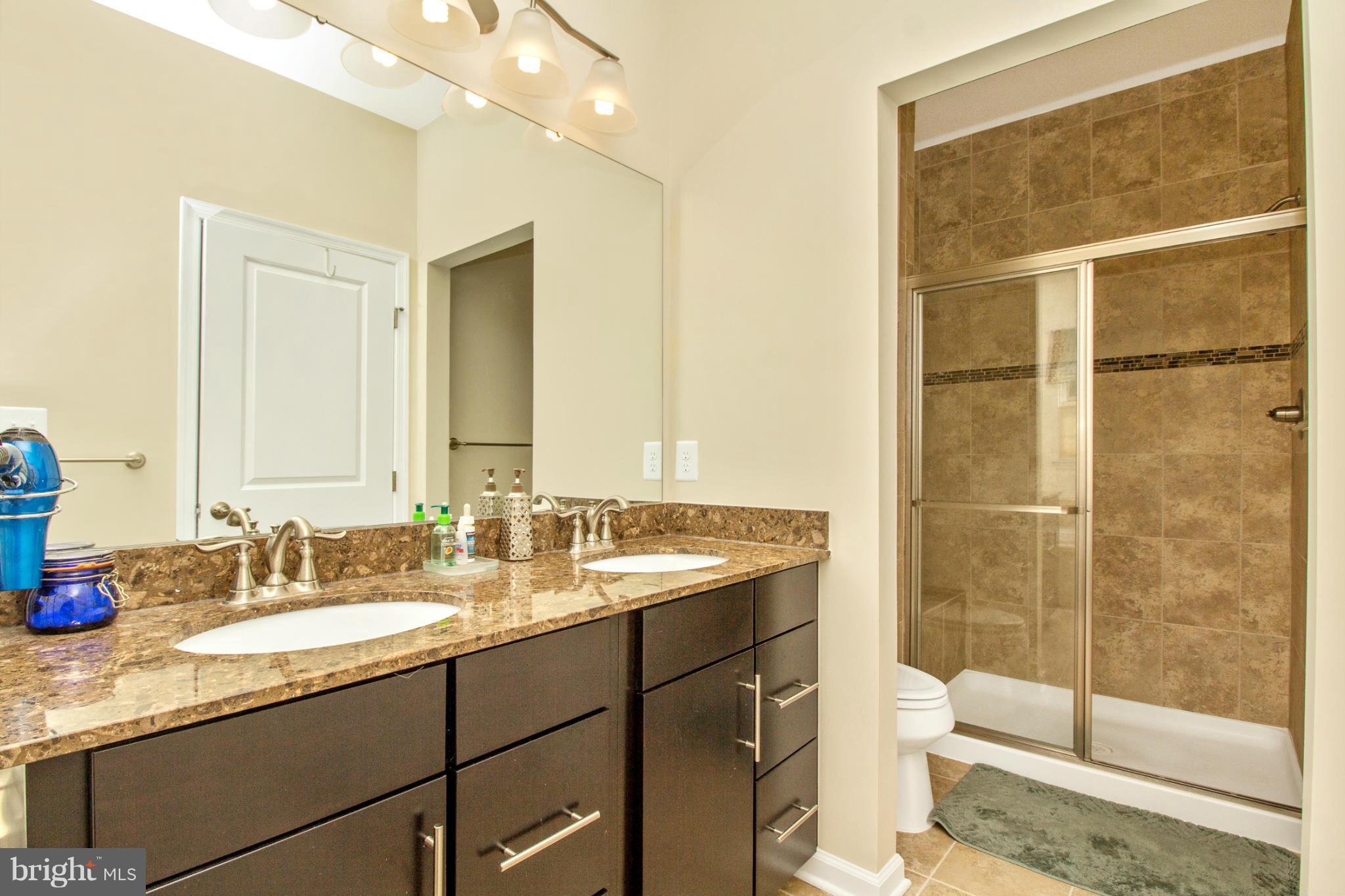 GREENBELT STATION - Residential