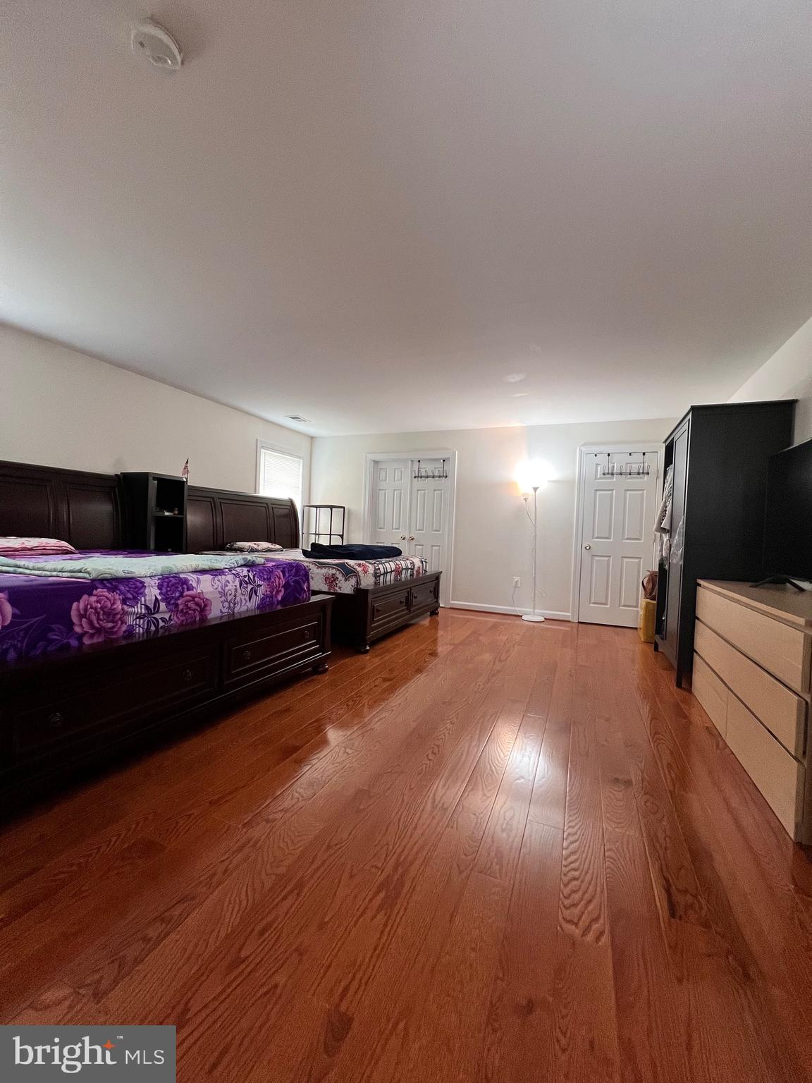 EAGLES POINTE - Residential