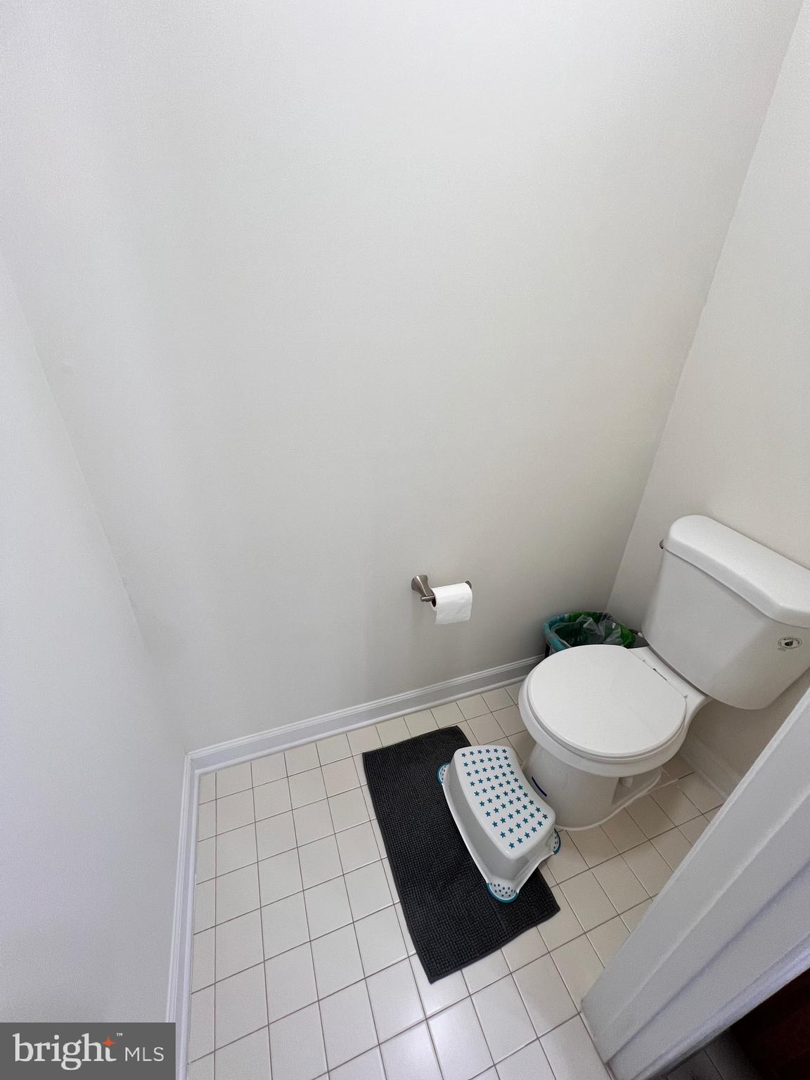 EAGLES POINTE - Residential