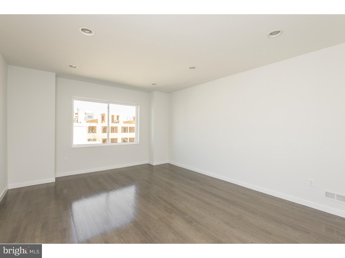 GRADUATE HOSPITAL - Residential