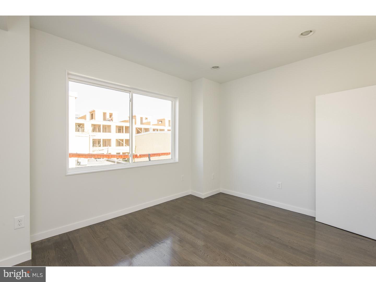 GRADUATE HOSPITAL - Residential