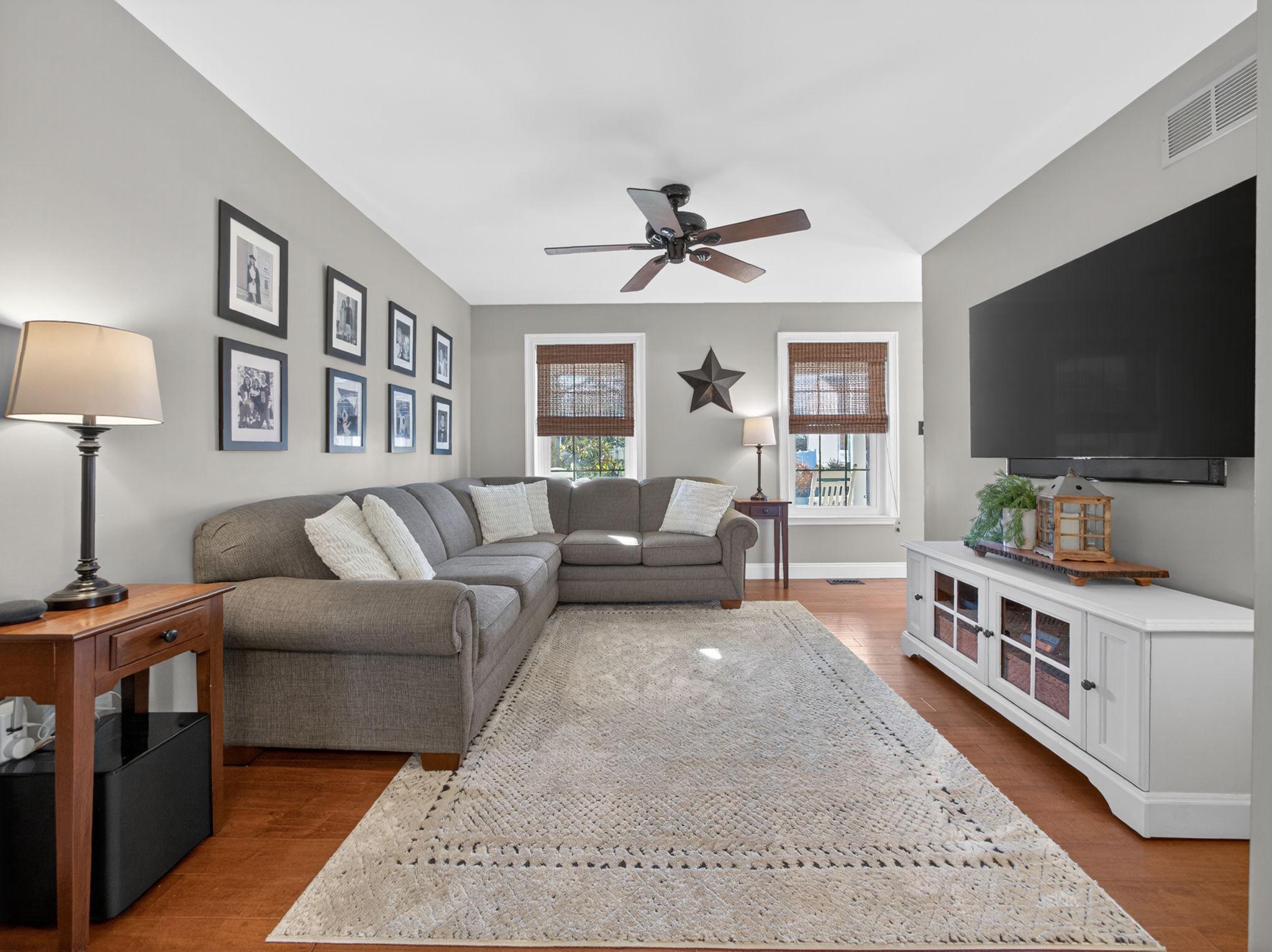 VALLEY VIEW ESTS - Residential