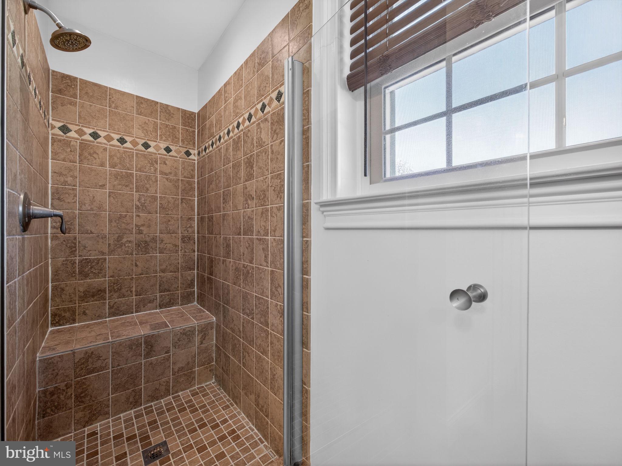 VALLEY VIEW ESTS - Residential