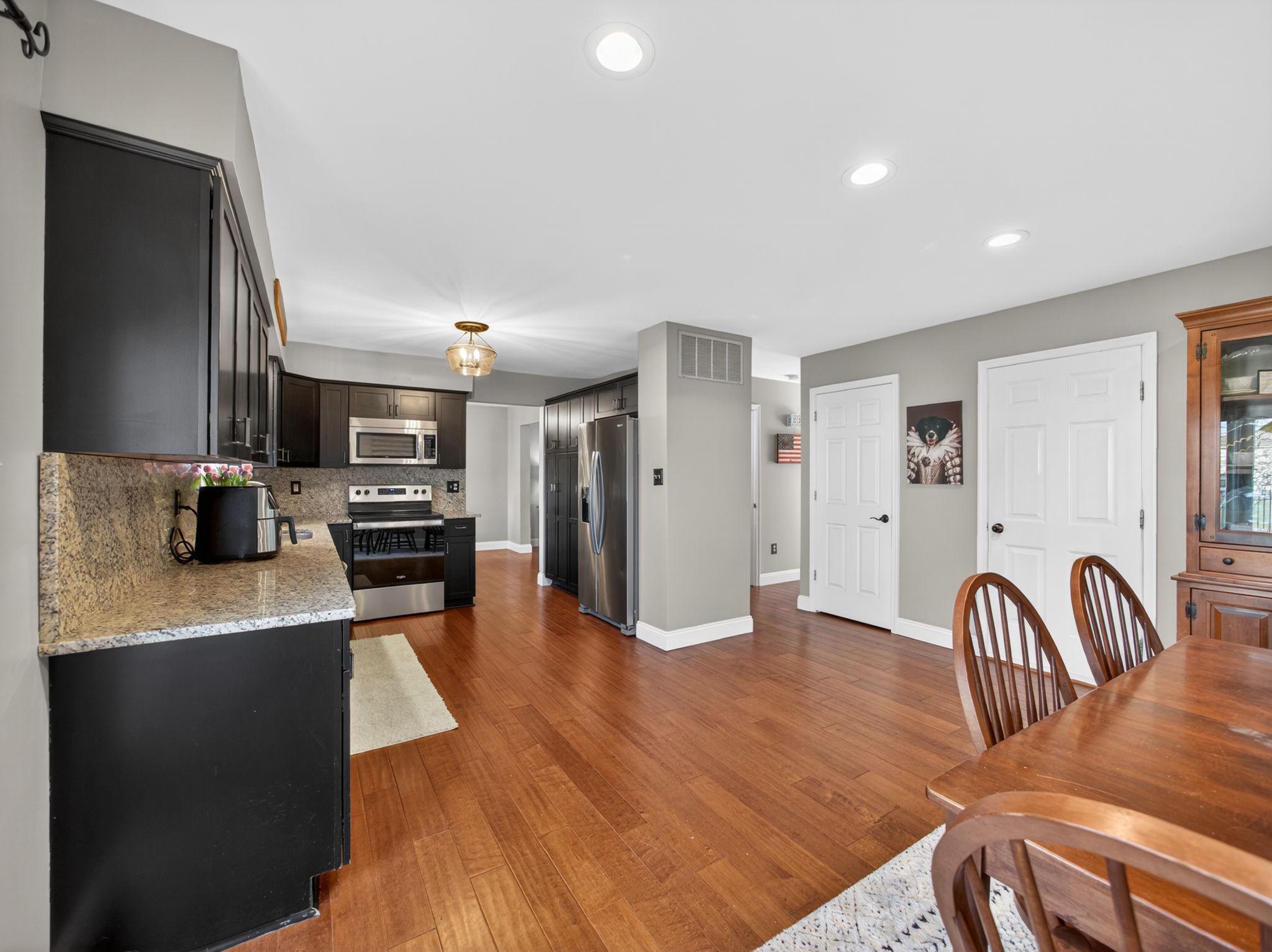 VALLEY VIEW ESTS - Residential