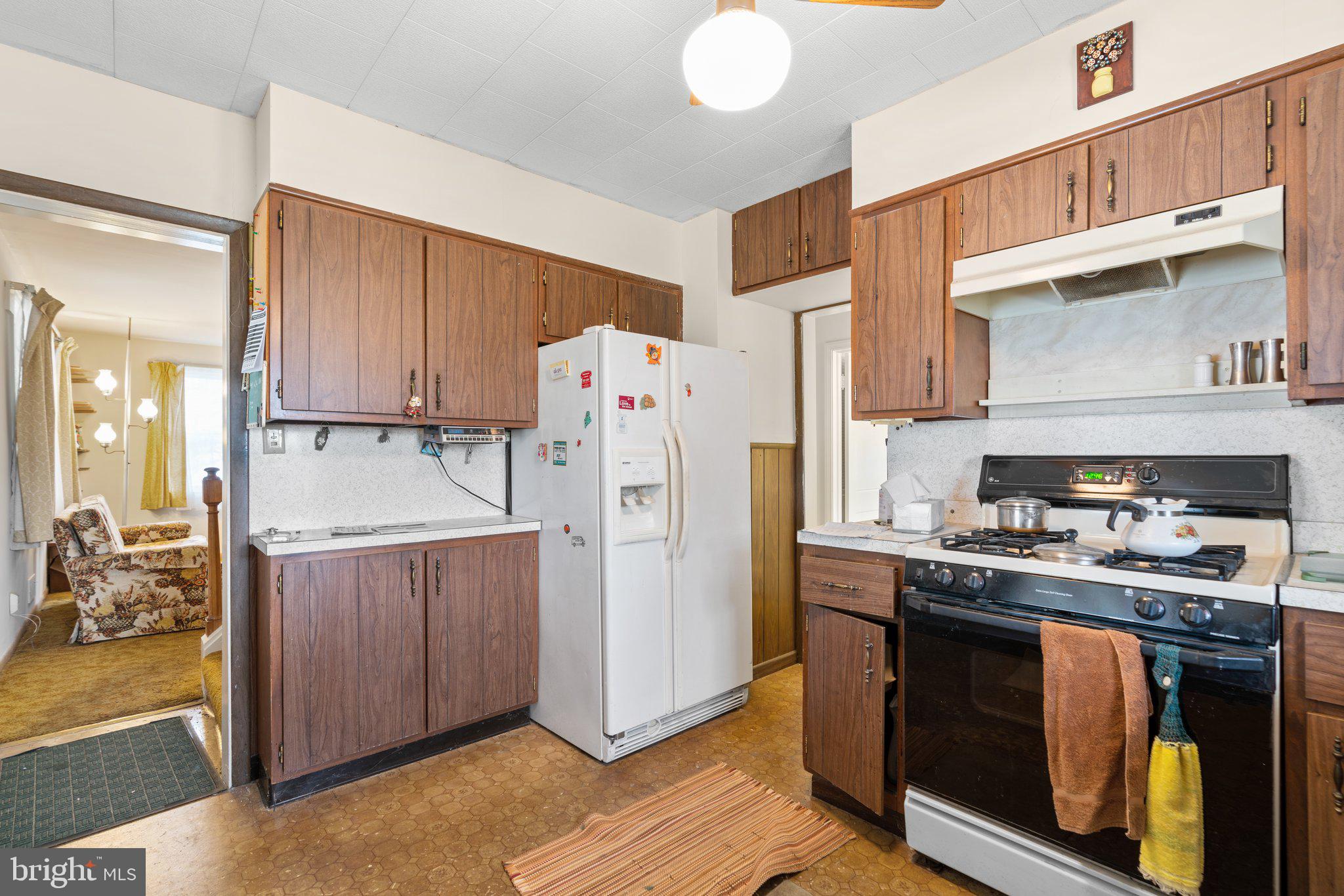 LYNBROOK - Residential