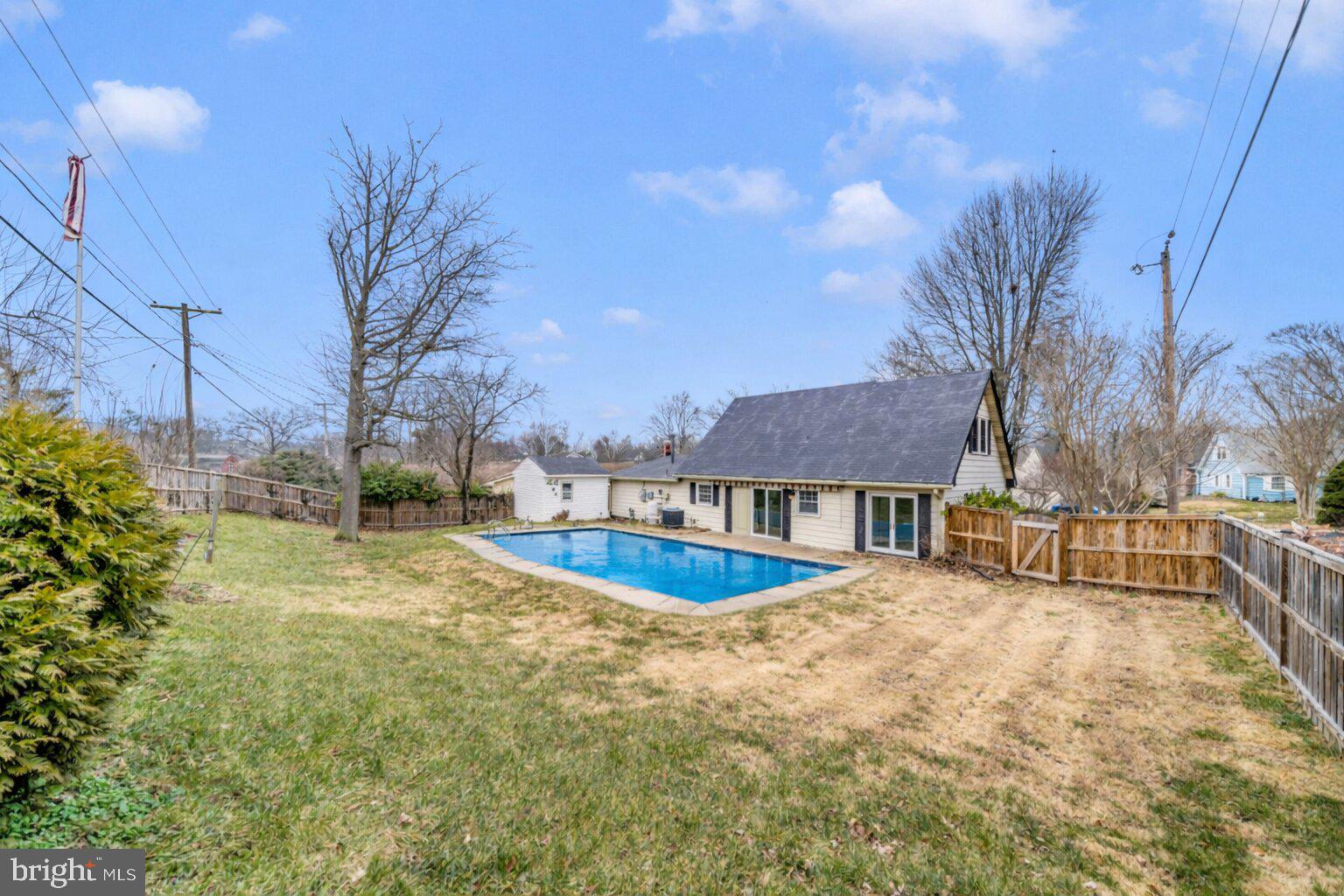 ROCKLEDGE AT BELAIR - Residential