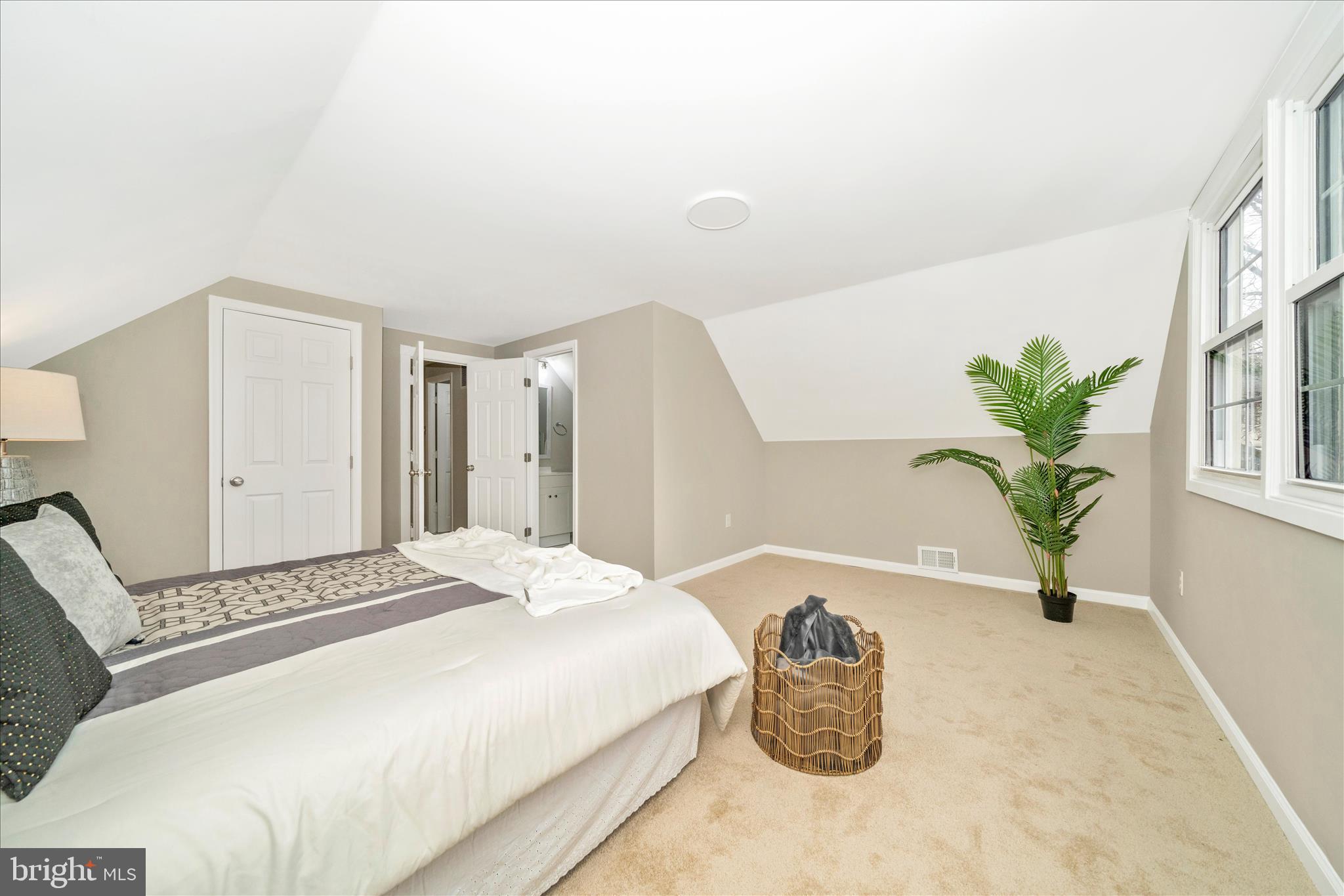 ROCKLEDGE AT BELAIR - Residential