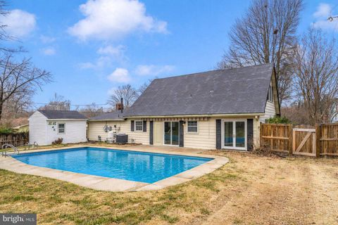 12209 ROLLING HILL LANE BOWIE MD 20715