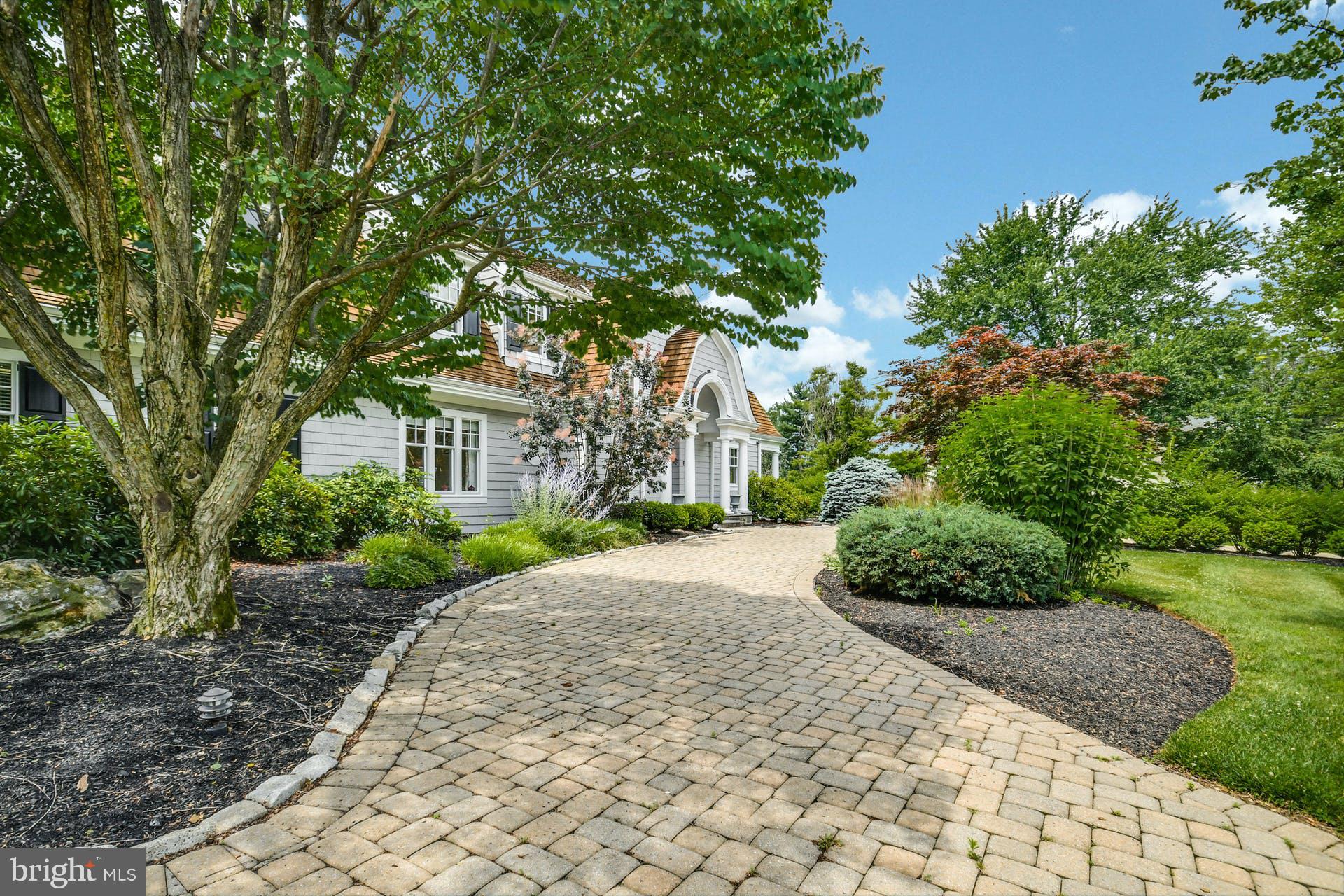 WINCHESTER HEIGHTS - Residential