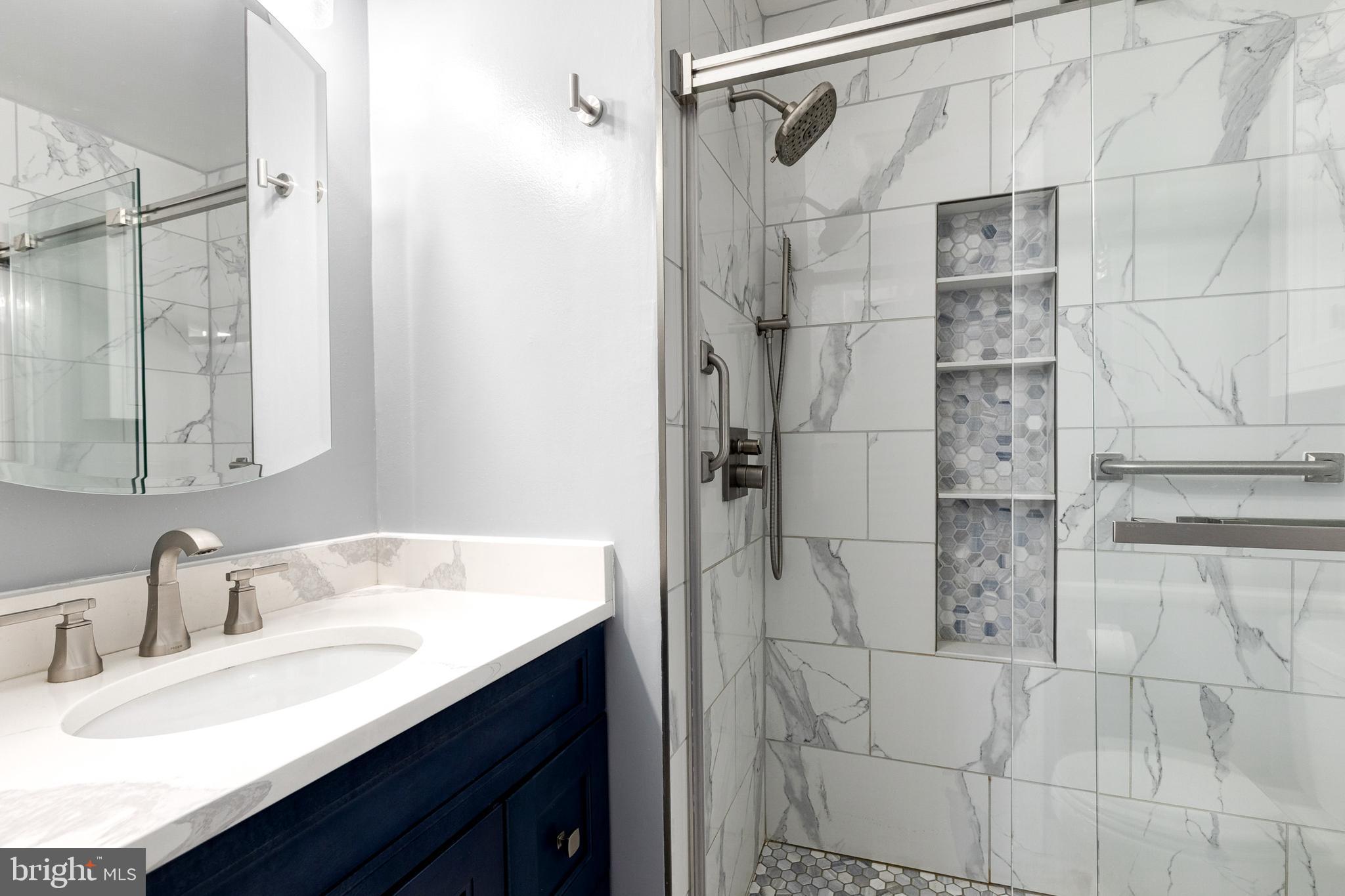 CEDARSIDE FARM - Residential