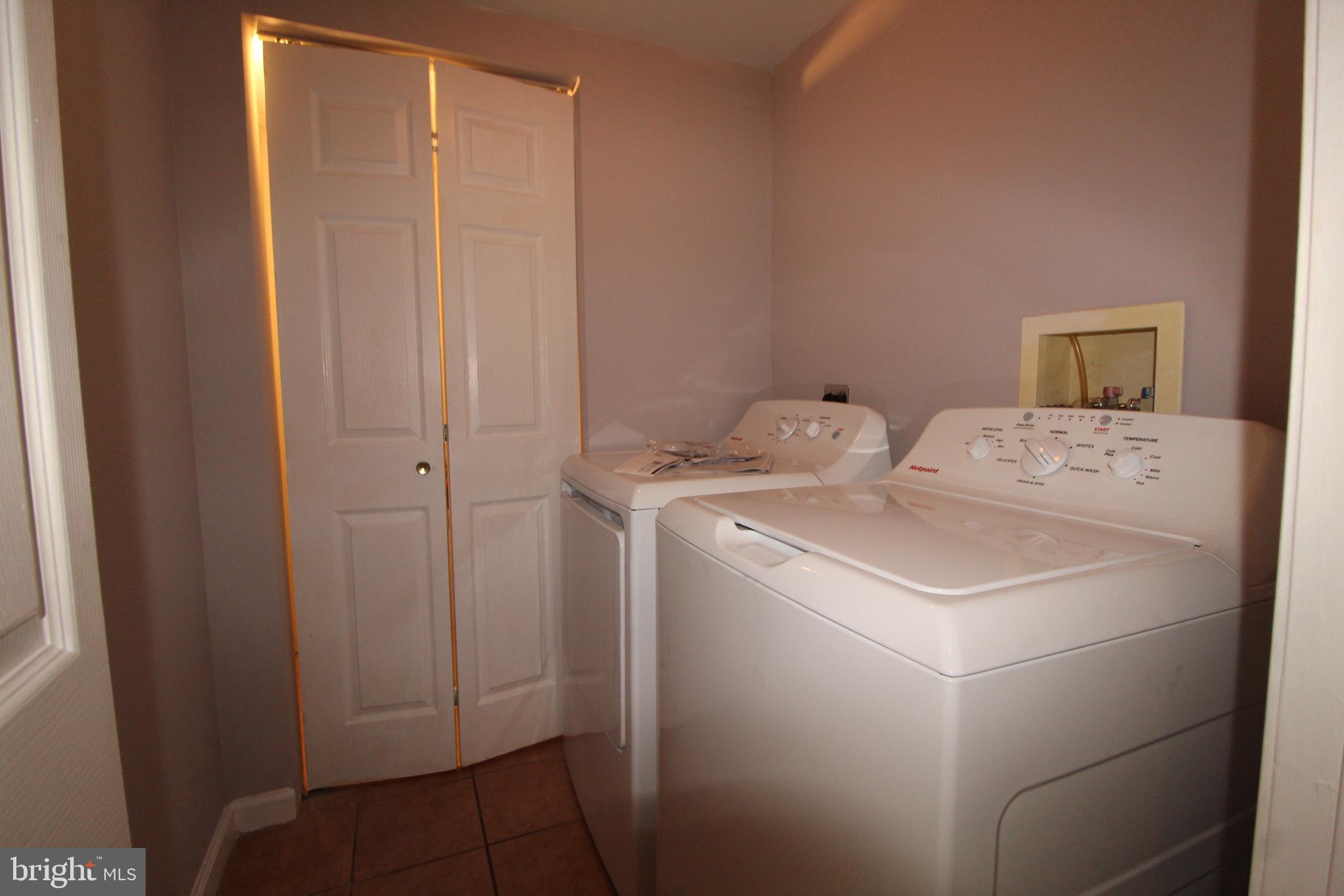 HARLEM PARK - Residential Lease