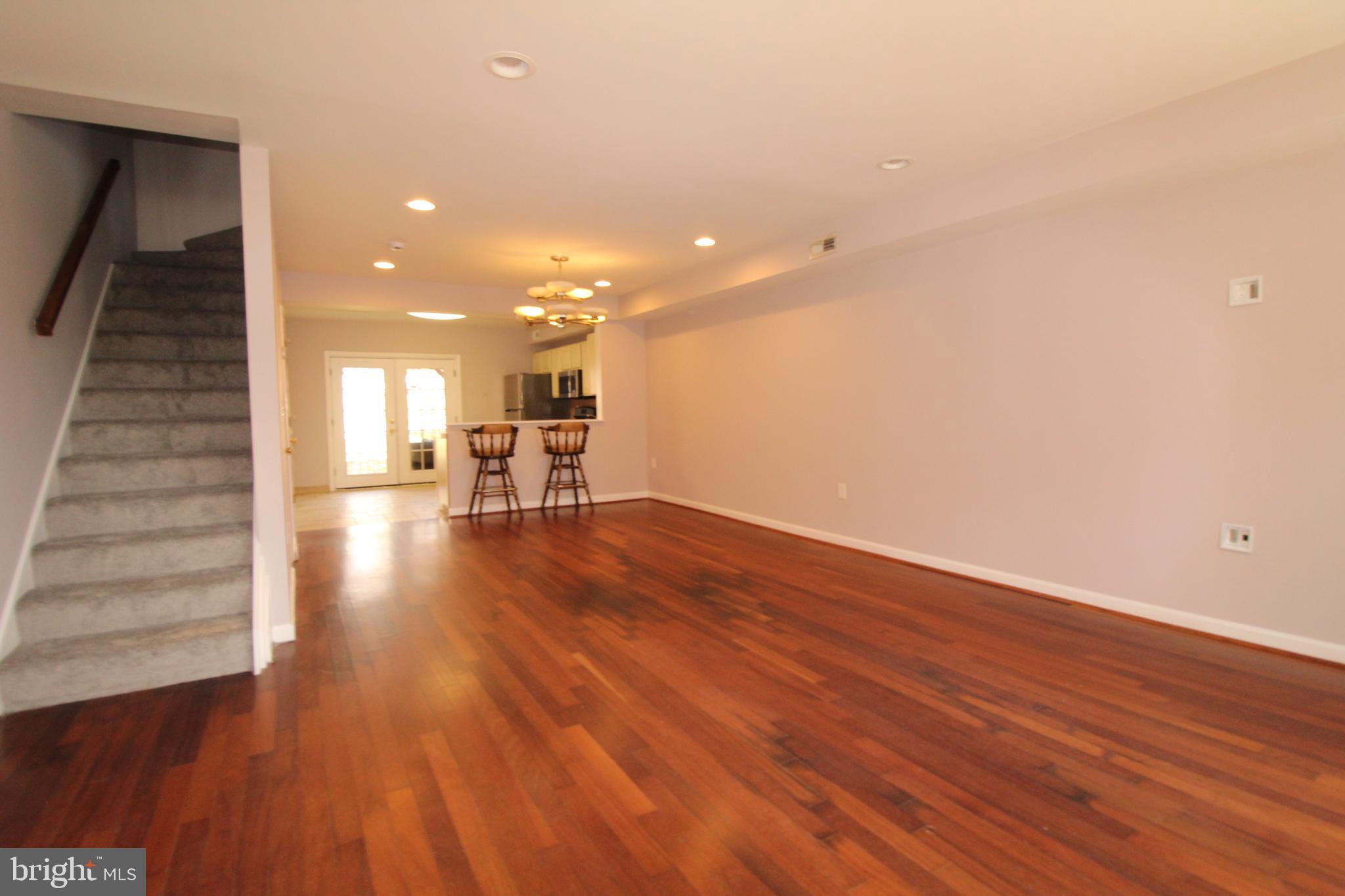 HARLEM PARK - Residential Lease