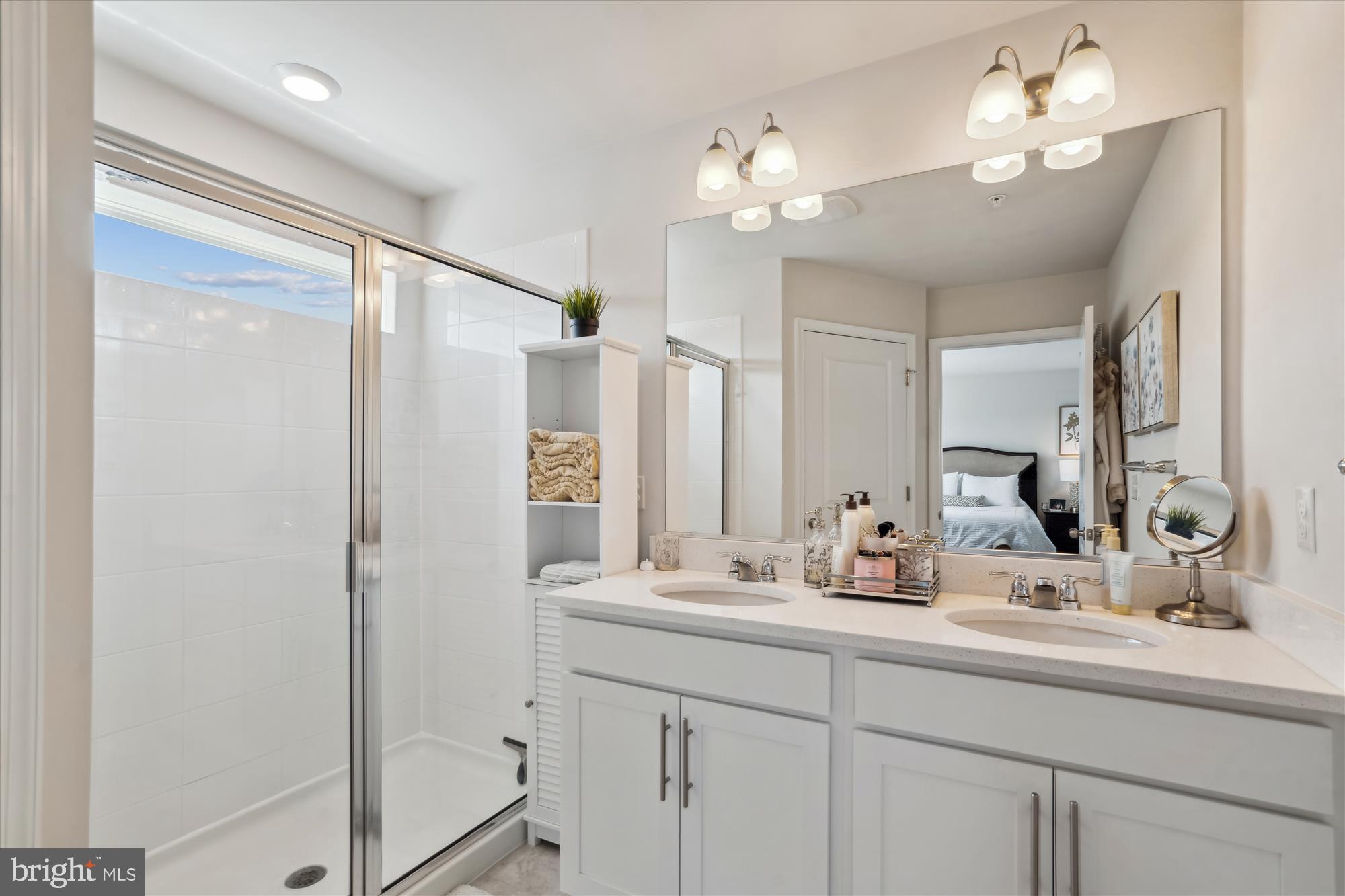 WOODMORE OVERLOOK - Residential