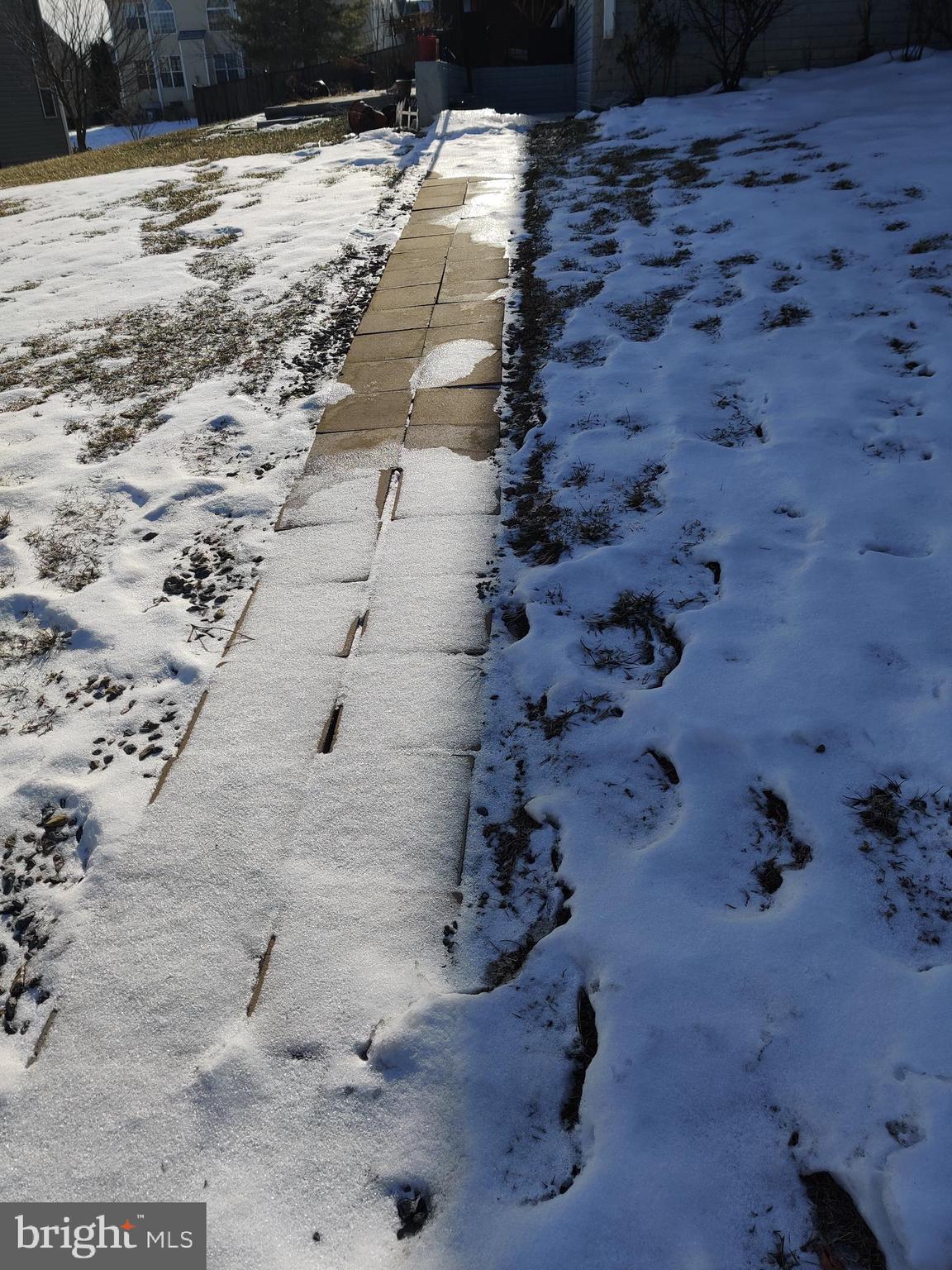 BARRETTS CROSSING - Residential Lease