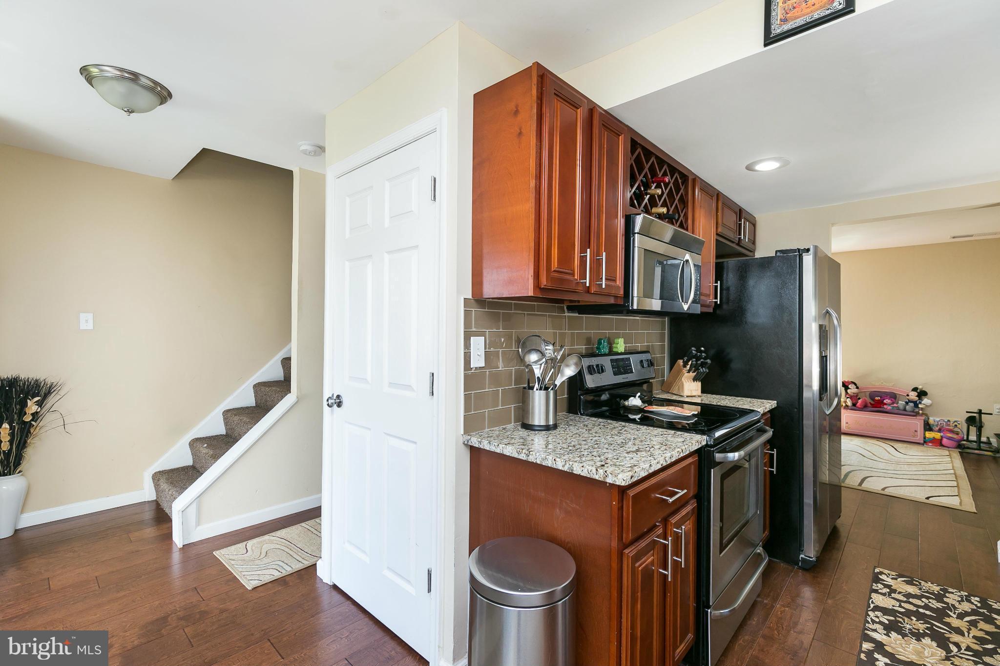 ROCK CREEK ESTATES - Residential