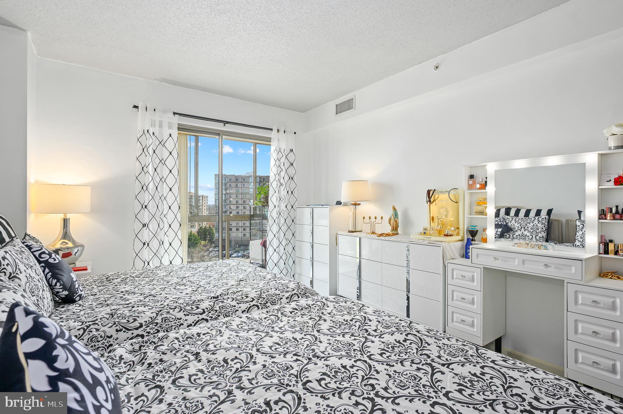 POTOMAC RIDGE AT LEISURE - Residential