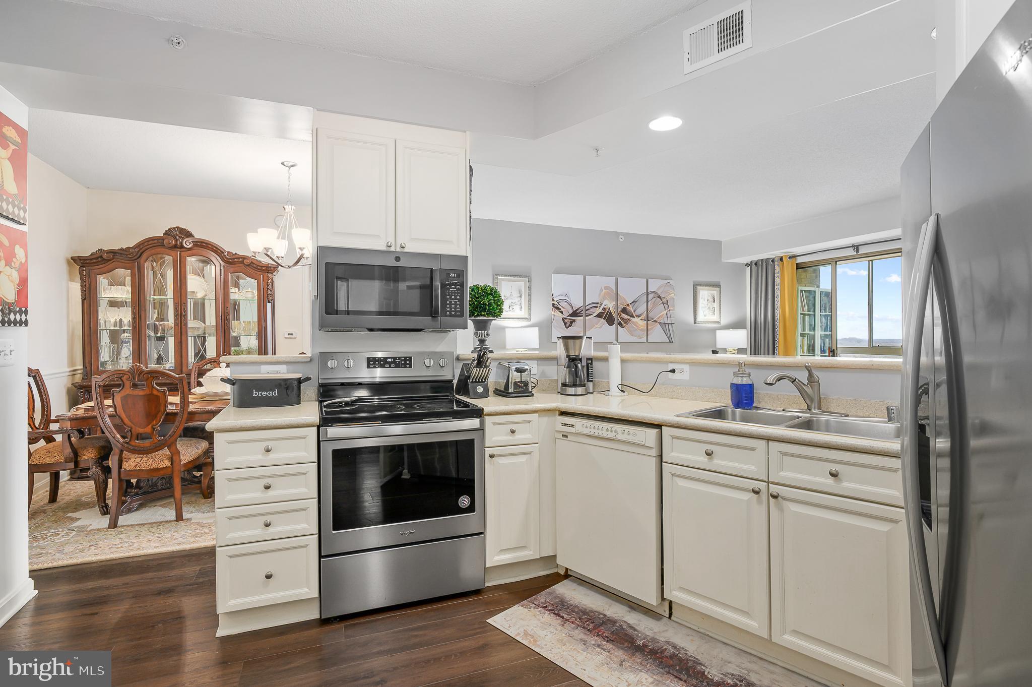 POTOMAC RIDGE AT LEISURE - Residential