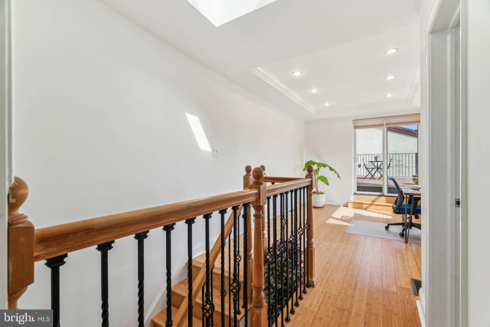 Philadelphia, Pennsylvania 19130, United States, 3 Bedrooms Bedrooms, ,3 BathroomsBathrooms,Residential,Active,93425