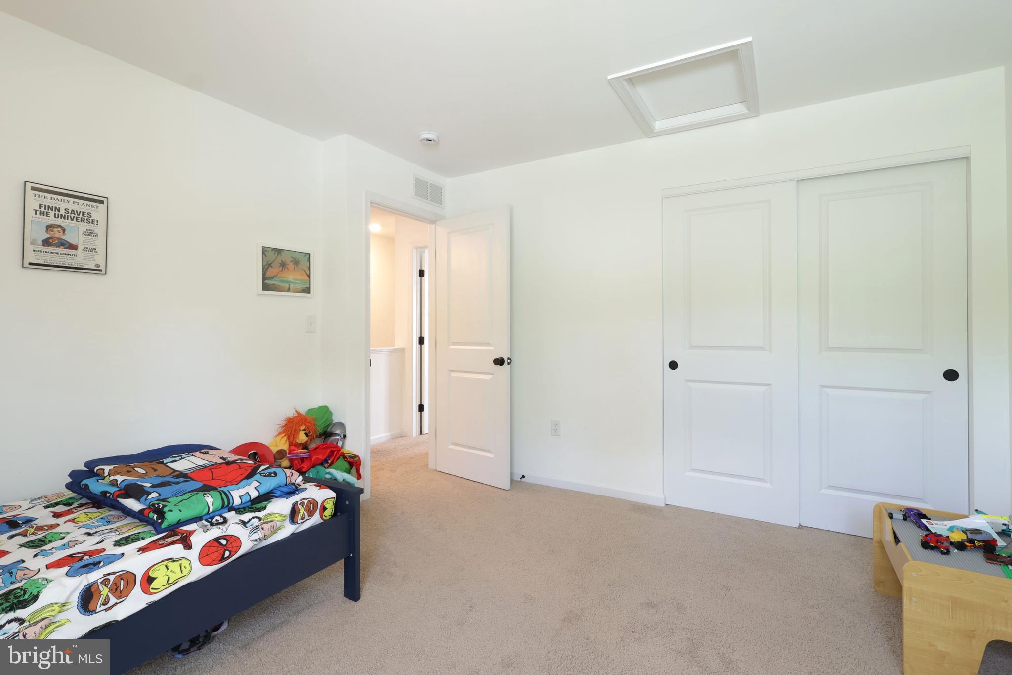 LOGAN GREENE - Residential