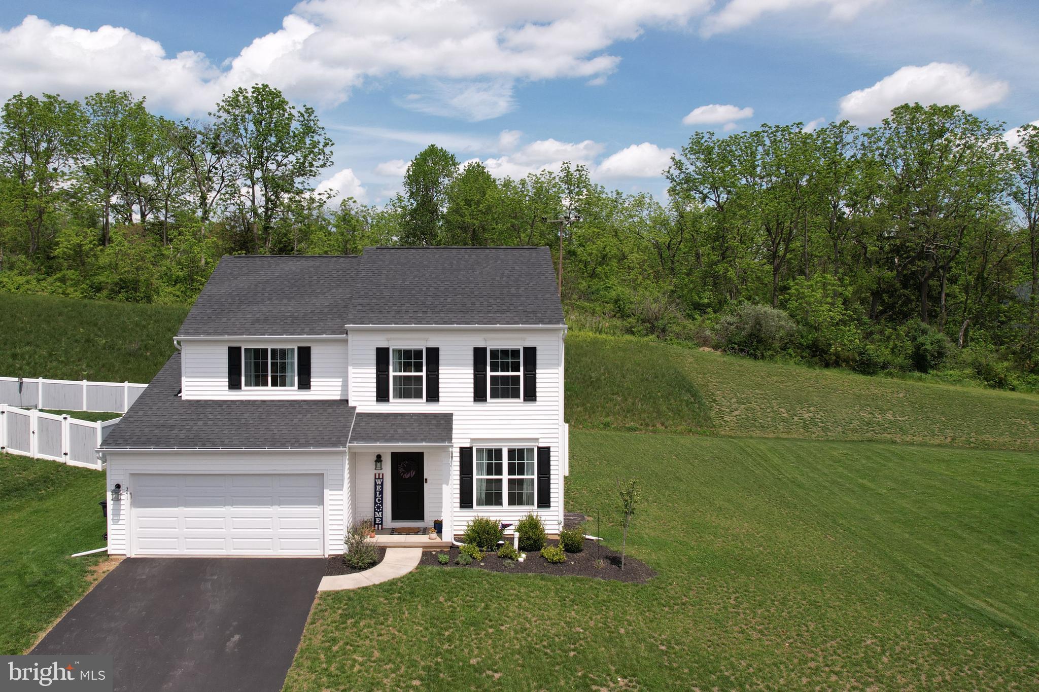 LOGAN GREENE - Residential